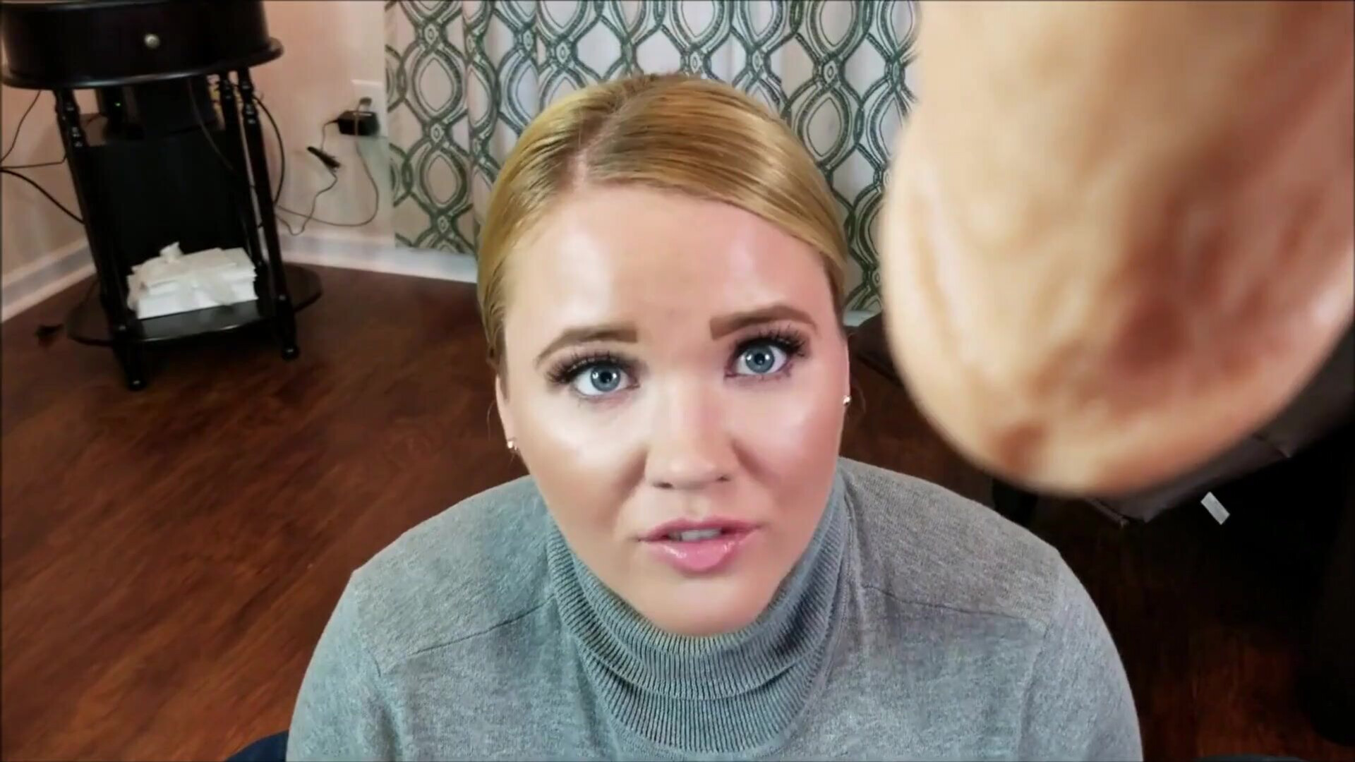 Annabelle Rogers – Good Mommy Gone Bad - big ass - babe