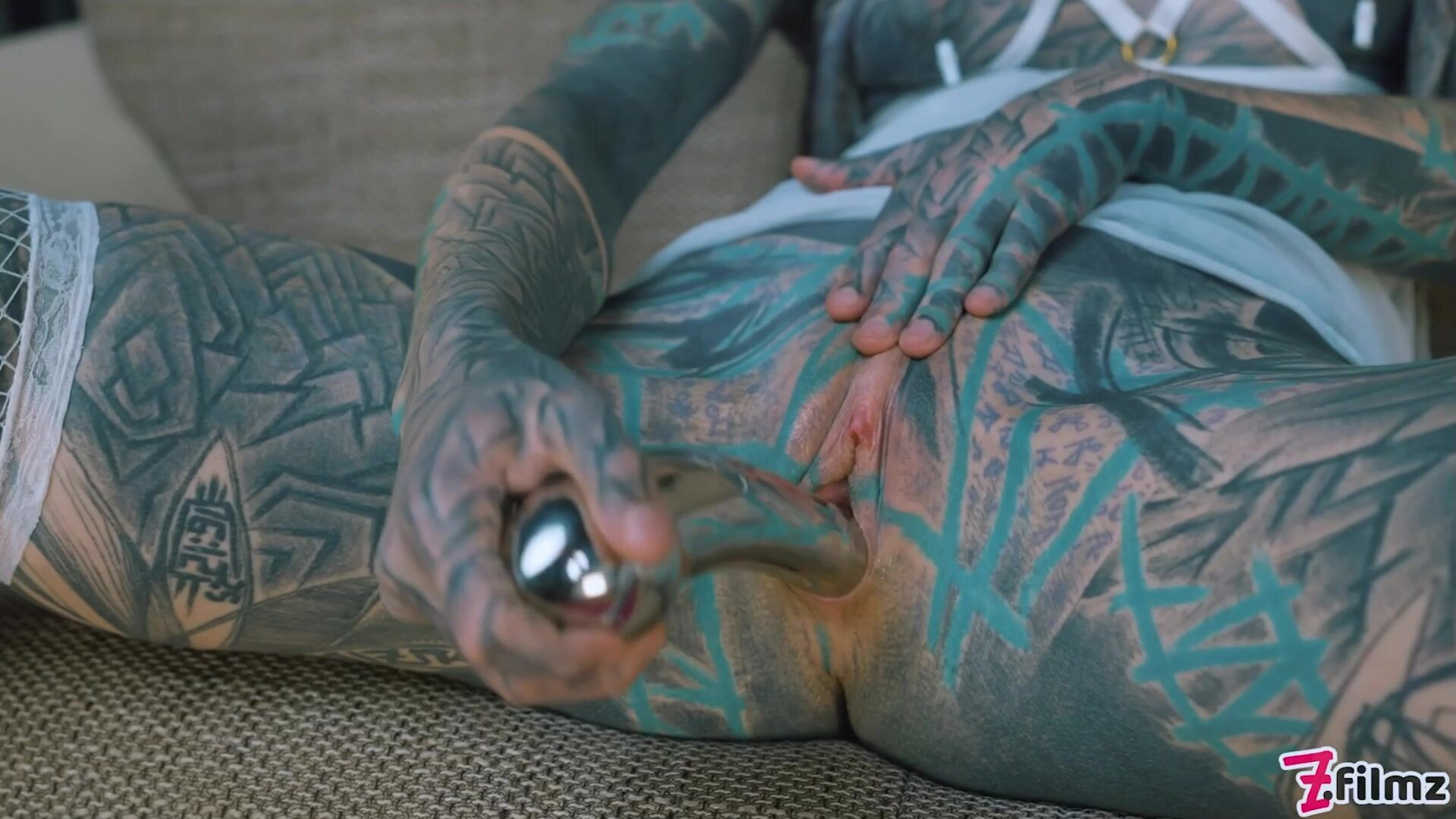 Anuskatzz shoves a stainless steel dildo up her ass - zfilmz - tattoos - tattooed - masturbating - fingering - anal - toy - blonde - small tits - petite