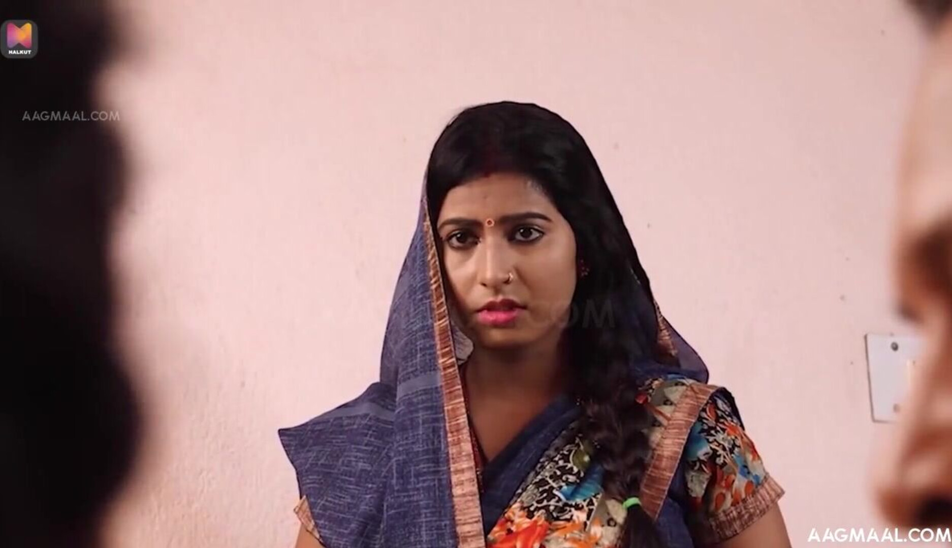 Bebas Season 01 Episode 03 (2023) HalKut Hindi Hot Web Series - jinnijazz - prajaktajahagirdar - neelam - sapnasappu - arpitadey - tinanandy - tinadutta - bhargavidebi - bhargavidevi - sucharitabhatta