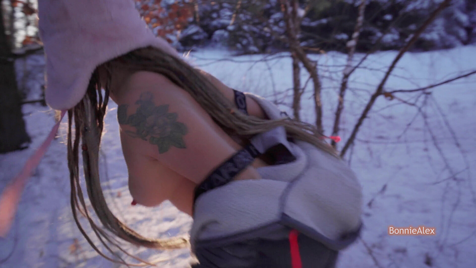 Bonniealex We Play Snowballs And Fuck In The Snowy Forest - amateur - hardcore - public