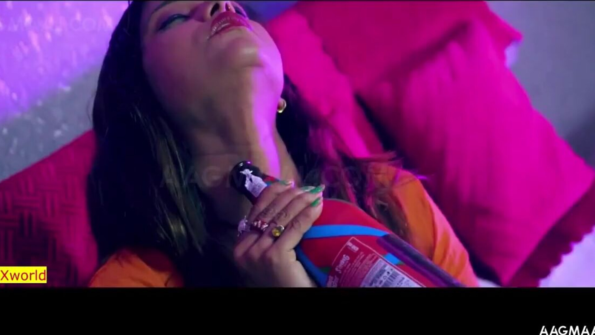 Drunk Me Uncut (2023) Hindi Hot Short Film - gargikhakhalary - priyagamre - bhartijha - leenasingh - prajaktajahagirdar - sharonparmar - ayushibhowmick - peehukanojiya - pihusharma - malvikatomar