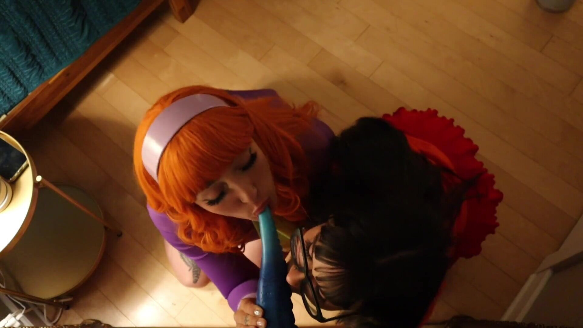 Halloween sex - cosplay - lesbian - velma