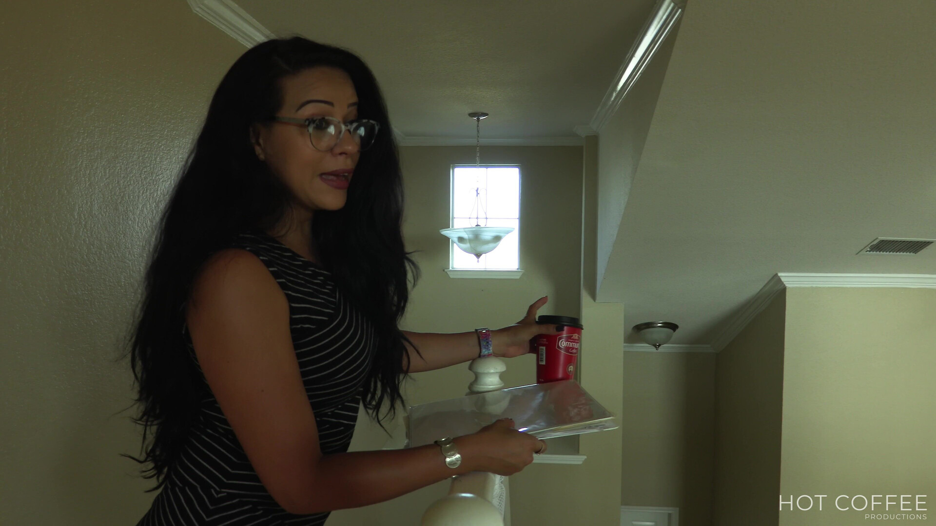 JollaPr Sold Realtor Seduced By Client - milf - big ass - big tits