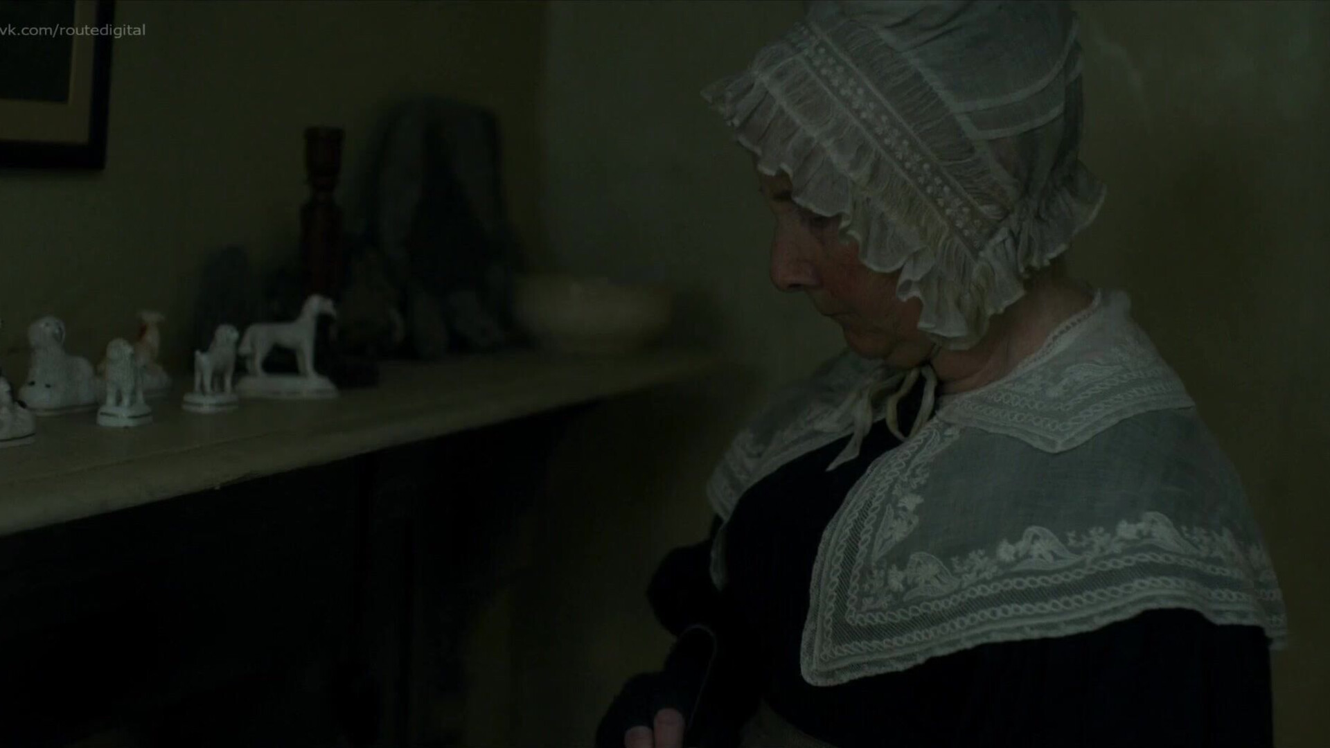 Kate Winslet & Saoirse Ronan Ammonite (2020) - lesbian - big ass - small tits - big tits