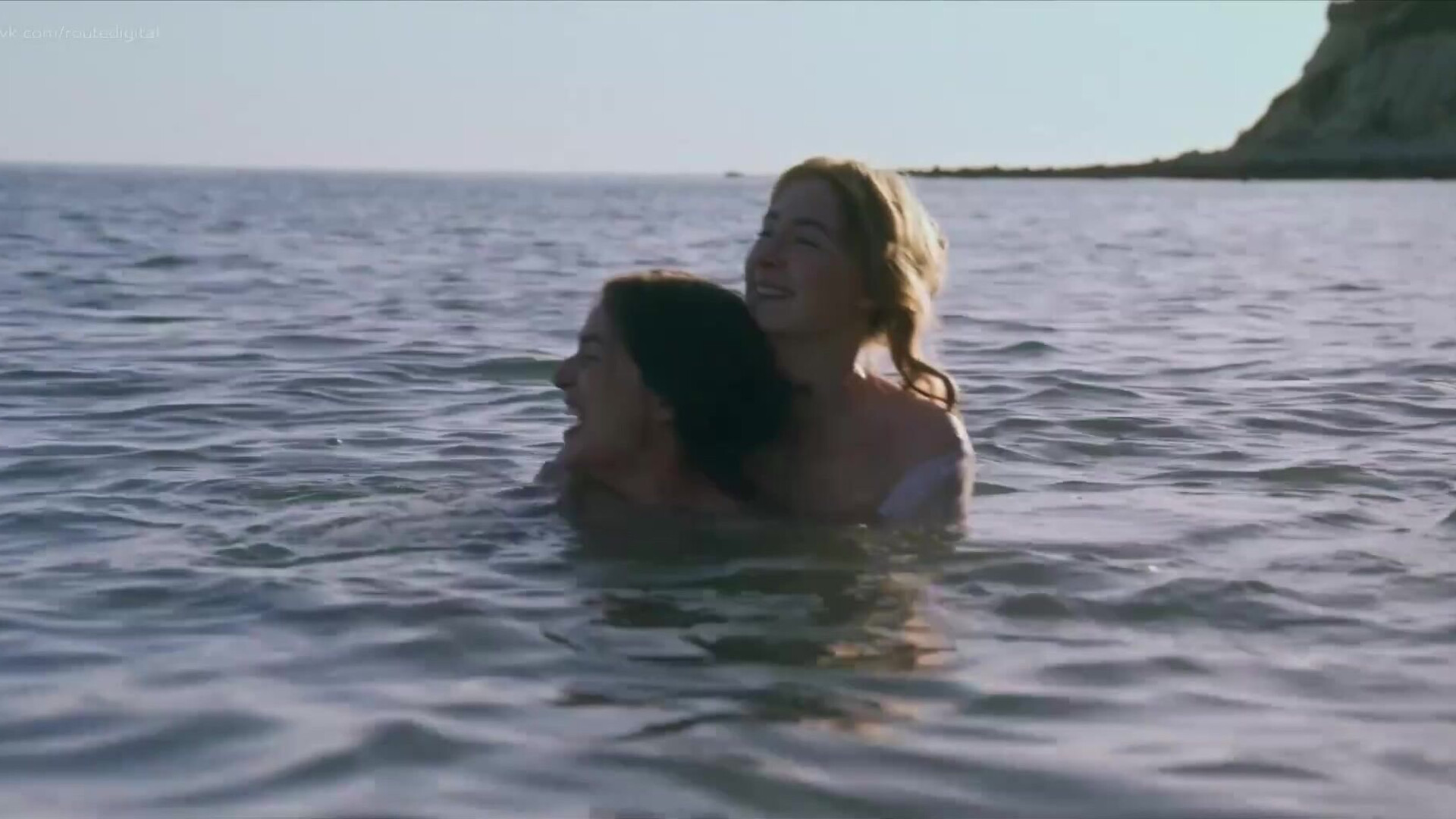 Kate Winslet & Saoirse Ronan Ammonite (2020) - lesbian - big ass - small tits - big tits