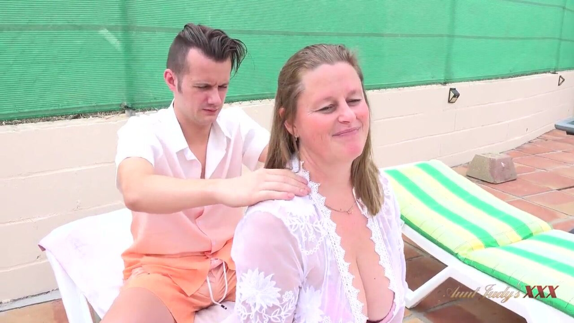 Marie Busty Blonde MILF Marie Finds A Better Task for the Pool Boy - milf - big ass - blowjob
