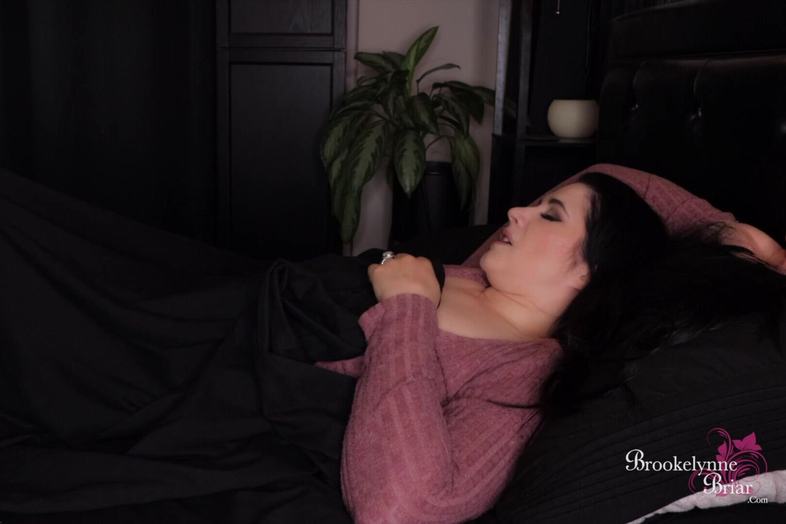 Mean Step Sis Makes You Jerk For Her - big ass - babe