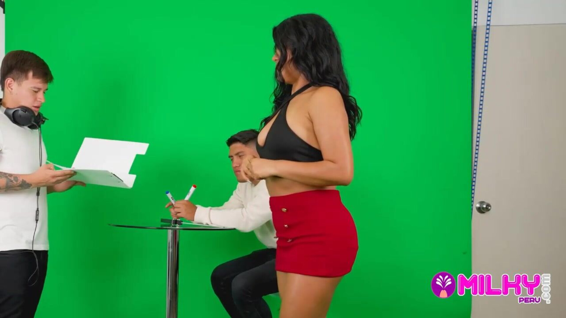 MilkyPeru – Dos Vergas Para La Cachonda Roxy Hot - latin - spanish - blowjob