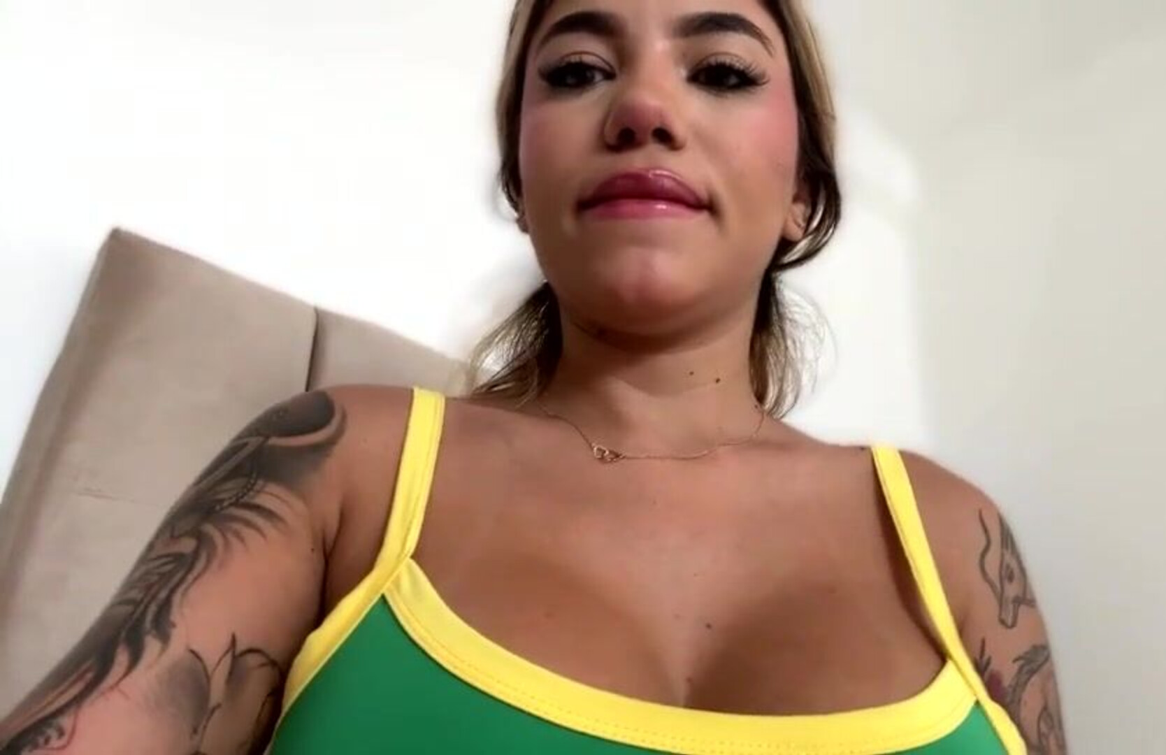 Penelopeblack 2025 12 07 09H26m31s - webcam
