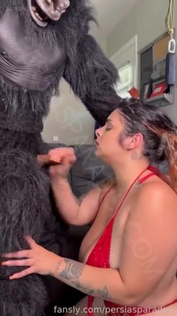 Perrsia Paradise fucking KingKong - curvy - big natural