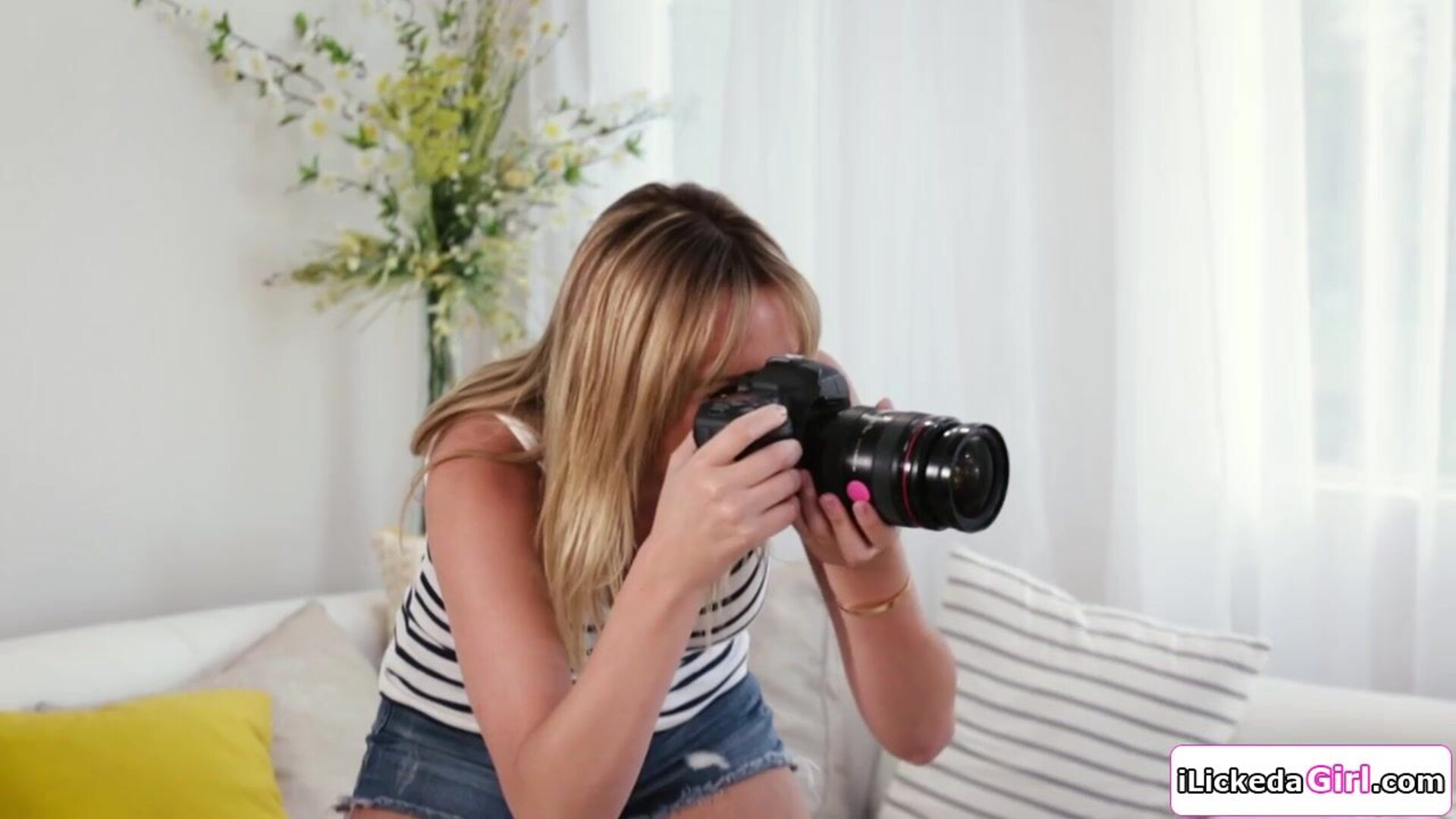 Photographer having 3some with clients - lesbian - stepmom - stepdaughter - old and young - group - milf - teen - oral - big tits - asslick