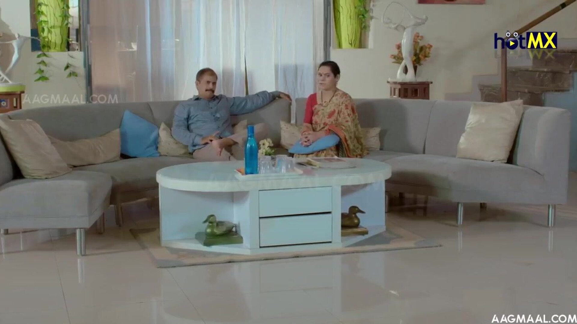 Pyaas Season 01 Episode 02 Unrated (2023) HotMX Hindi Hot Web Series - sanandabanerjee - chandrimabanerjee - gargikhakhalary - priyagamre - bhartijha - leenasingh - prajaktajahagirdar - kairashehgal - sharonparmar - ayushibhowmick
