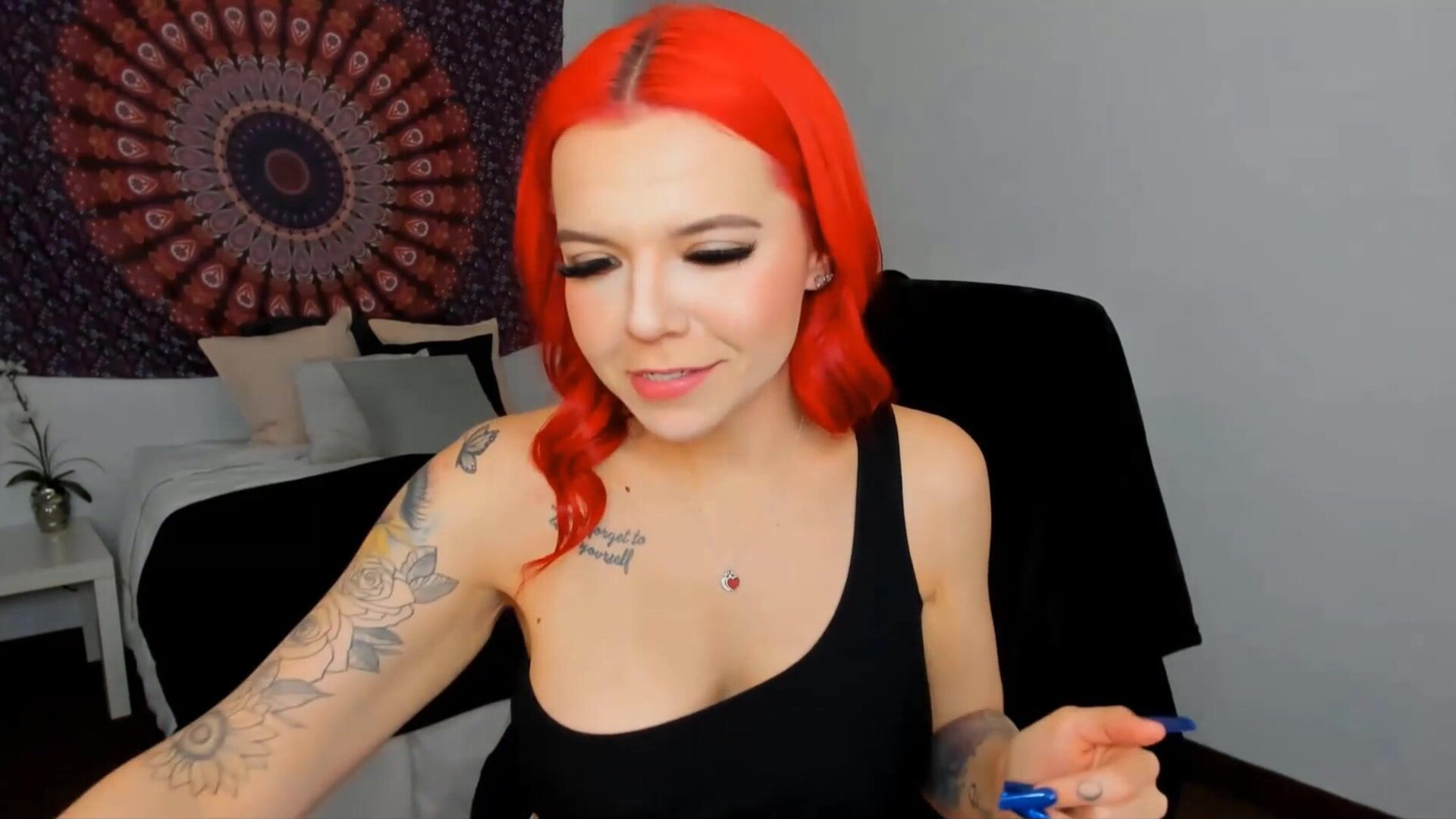 Redhead sassy babe gives the best view of her hot curves - redhead - naughty redhead - big tits - big boobs - huge tits - big ass - white ass - tick - tattoos - tattooed redhead