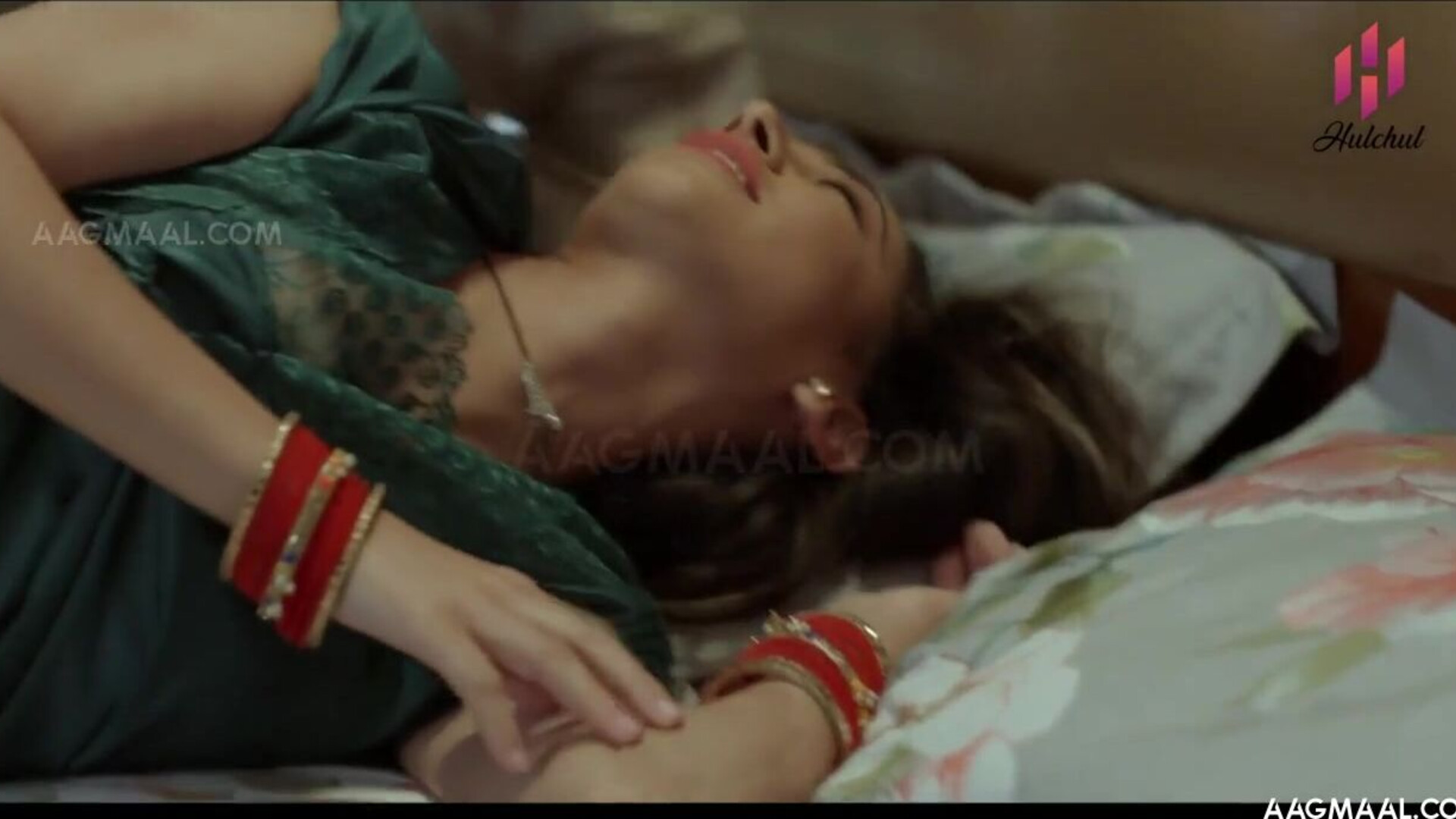 Sasura Season 01 Episode 04 (2023) HulChul Hindi Hot Web Series - priyagamre - leenasingh - sharonparmar - bhartijha - ayushibhowmick - prajaktajahagirdar - peehukanojiya - pihusharma - poojasinha - pihujaiswal