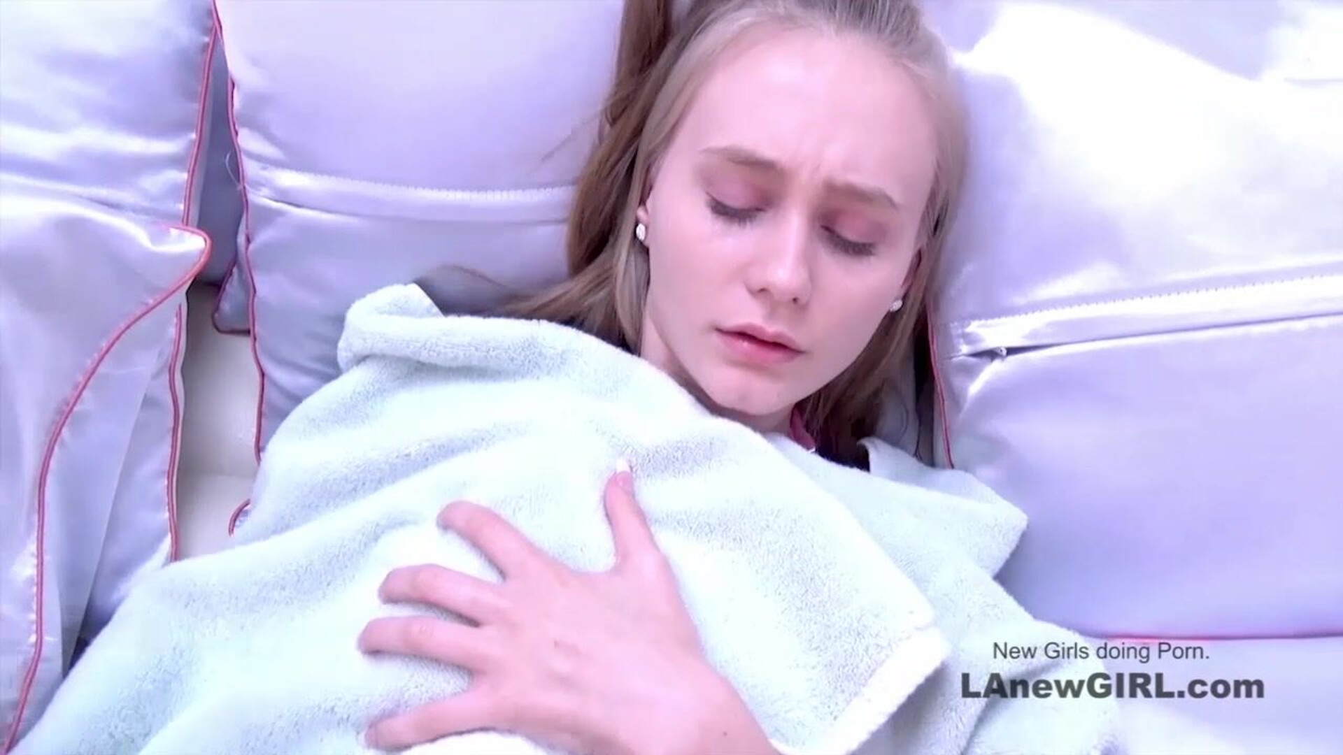 Super Cute Skinny Teen Debuts in Porn at Call Castings - sweet - little - blow job - cock sucking - pussy fuck - casting - petite - tiny - teen - deep throat