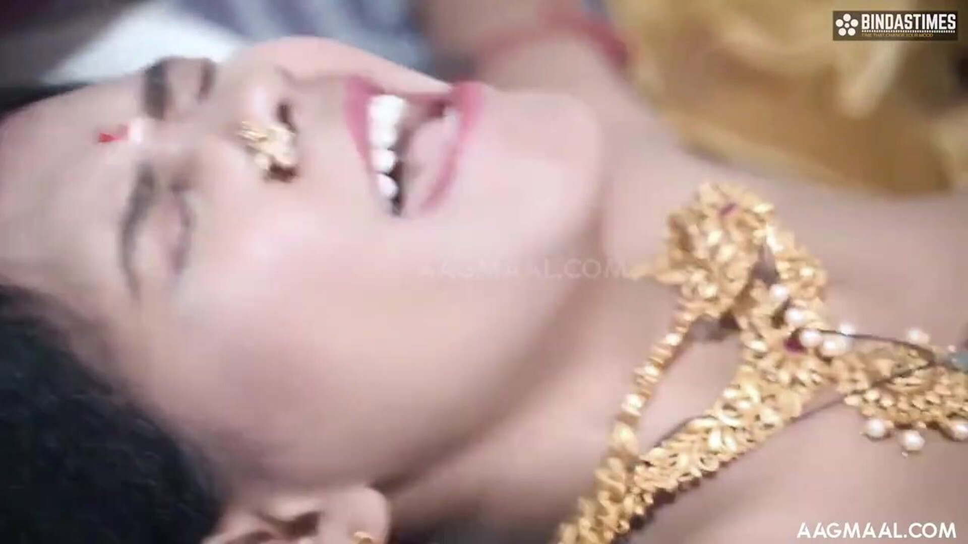 Tamil Devar Uncut (2023) BindasTimes Hindi Short Film - sapnasappu - tinanandy - tinadutta - sucharitabhattacharya - alkaraj - zoyarathore - kajalchauhan - jyotimishra - anmolkhan - fetish