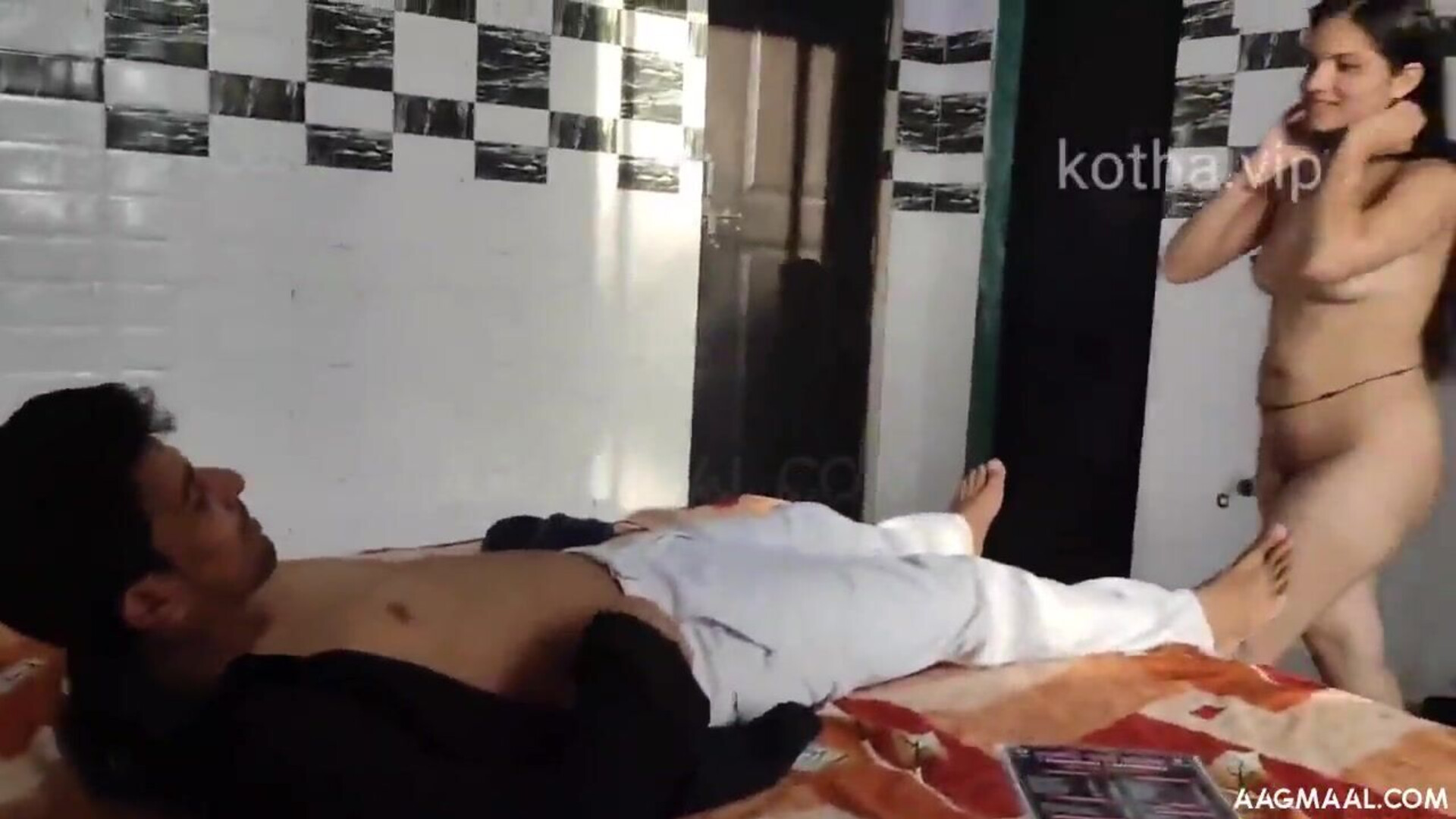 Waiter Uncut (2024) KothaVip Hindi Hot Short Film - gargikhakhalary - priyagamre - bhartijha - leenasingh - prajaktajahagirdar - kairashehgal - sharonparmar - ayushibhowmick - peehukanojiya - pihushar