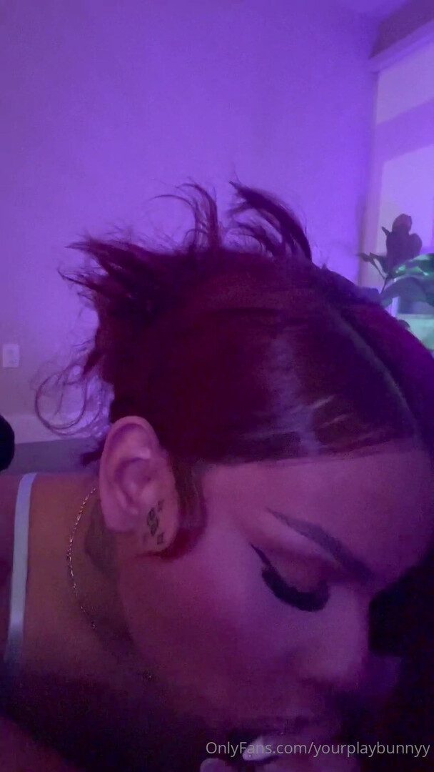 Yourplaybunnyy VERTICAL POV BJ 3 - pretty face - pretty mouth - sloppy bj