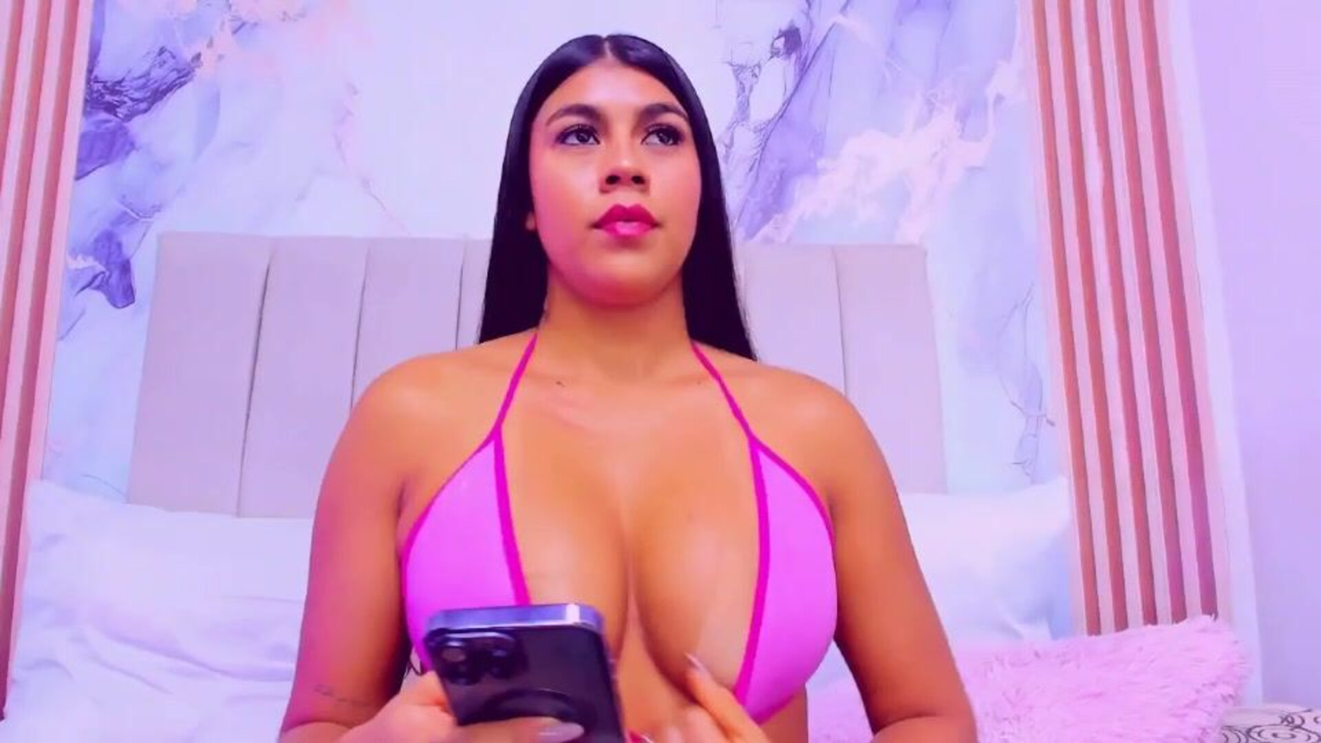 megan chester 2025 11 27 16h40m23s - webcam