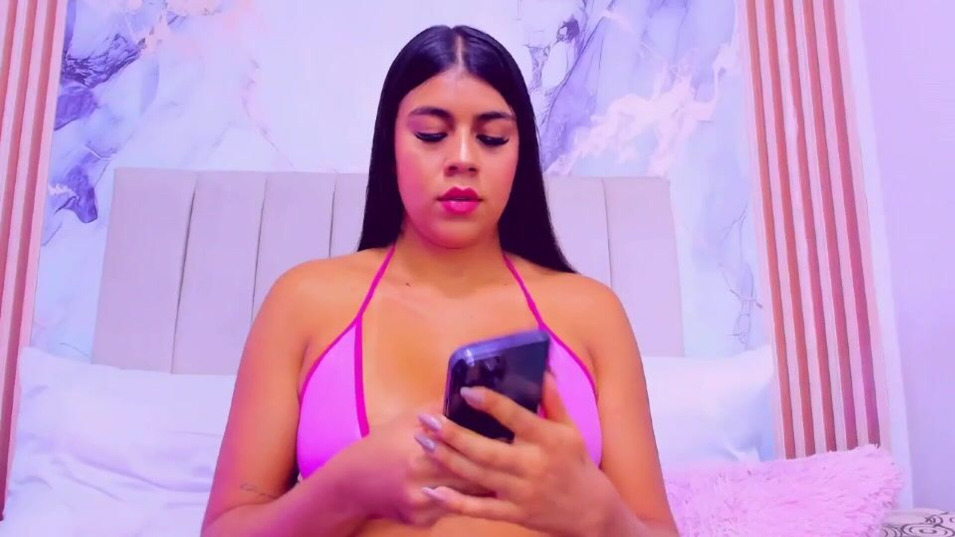 megan chester 2025 11 27 16h40m23s - webcam