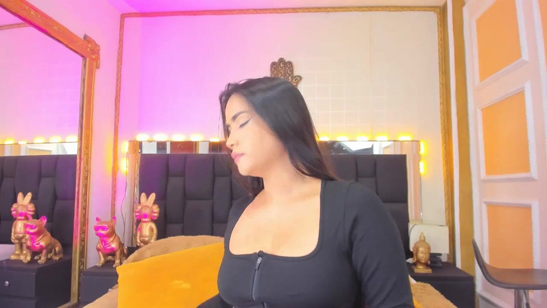 violetgomez 2026 01 13 13h30m17s - webcam