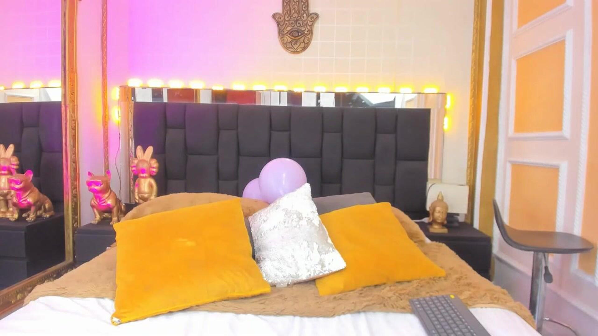 violetgomez 2026 01 13 13h30m17s - webcam