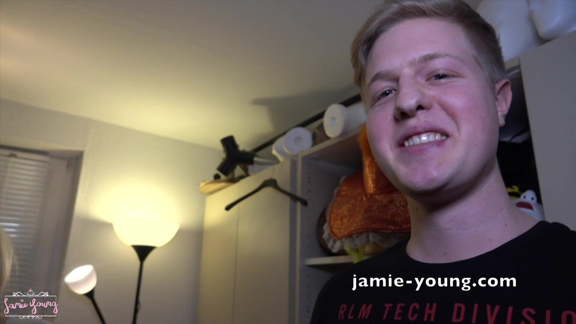 A hot shower with camangel Jamie Young youngcouple9598 - Amateur - Teen - Small tits - milf - hardcore - blowjob - big tits - big ass - anal