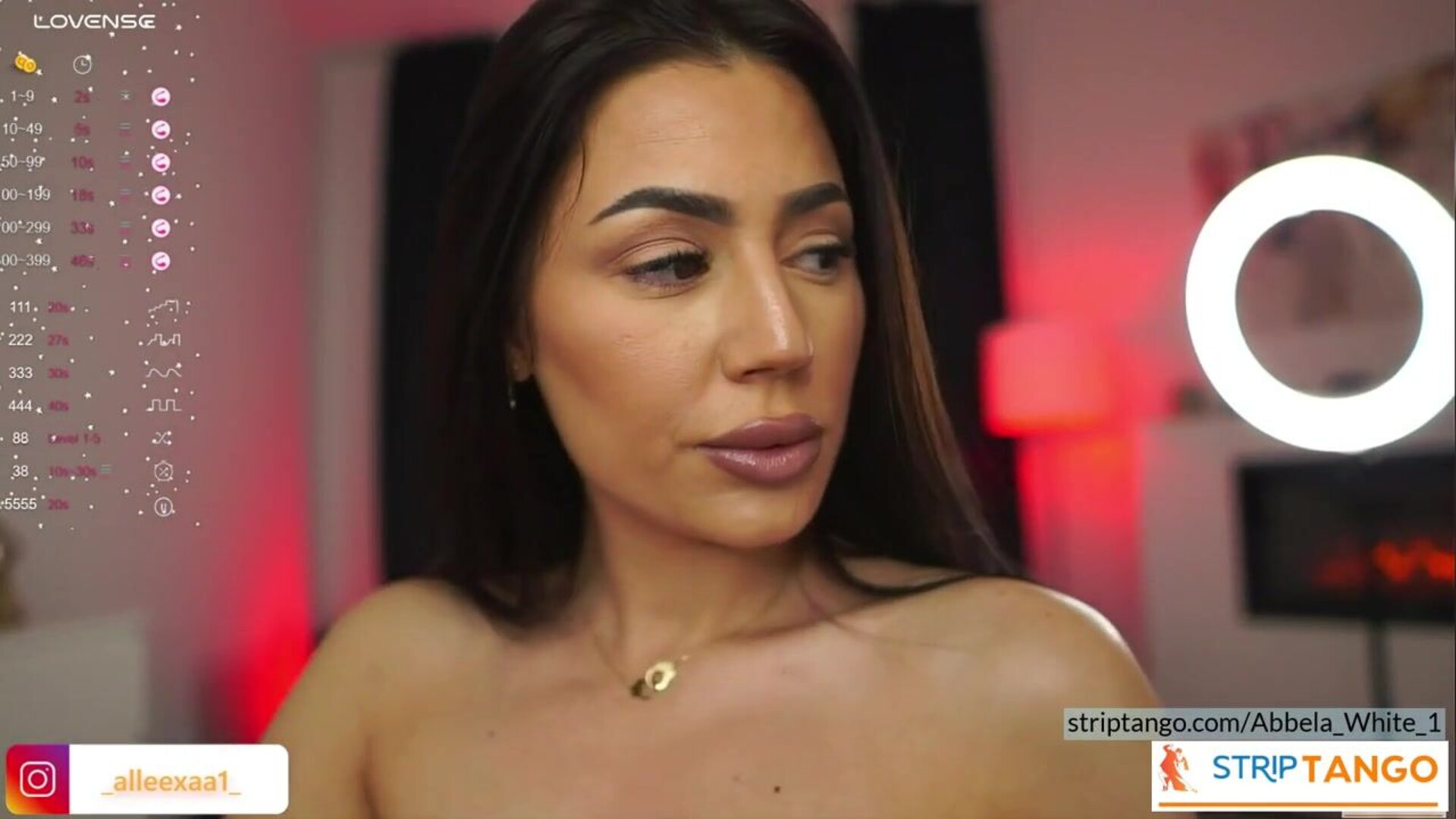 Abbela Voluptuous entertainment at stripTango - real amateur - housewife - roleplay - cam