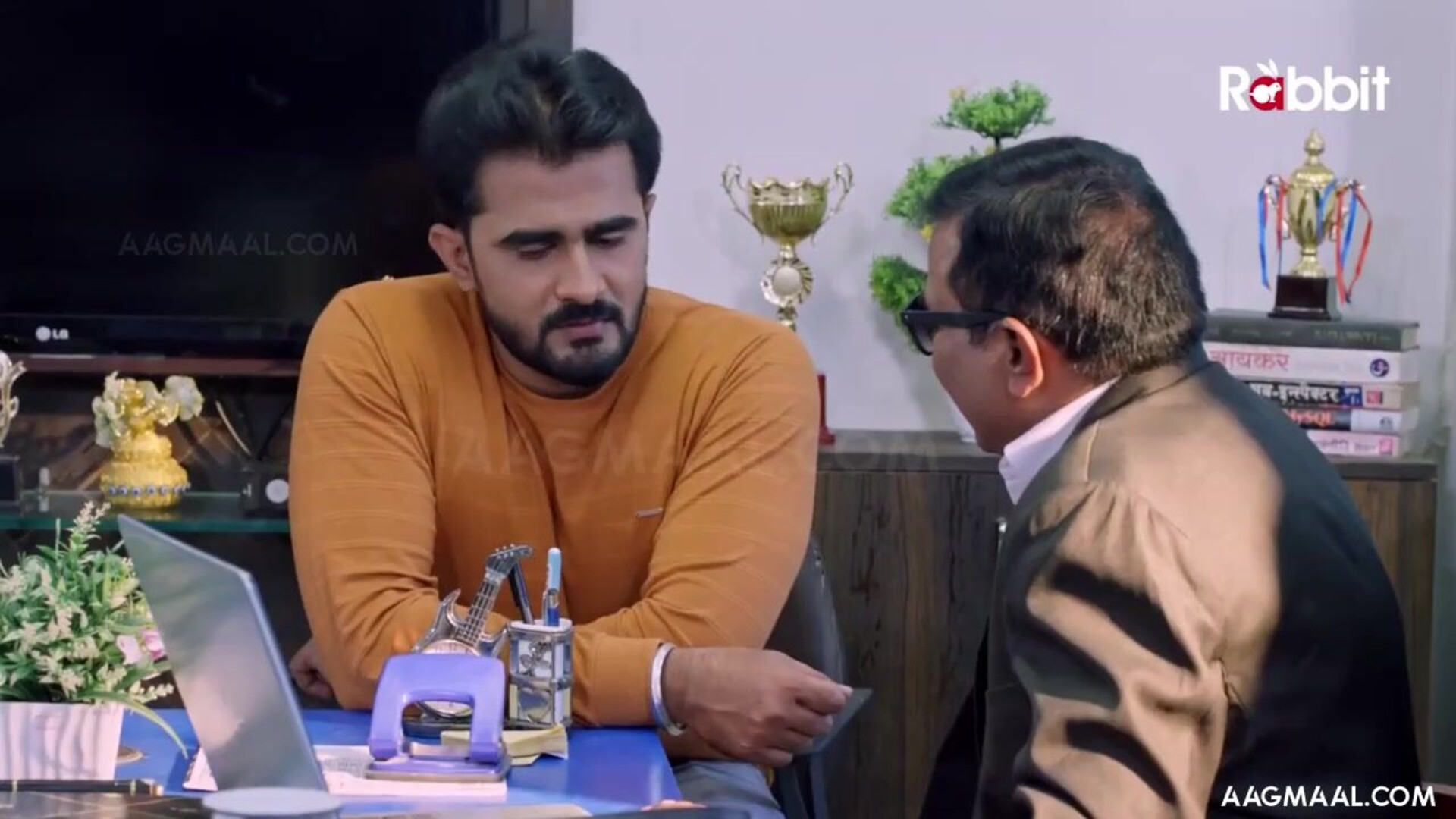 Anju Manju Season 01 Episode 02 (2024) RabbitMovies Hindi Hot Web Series - laxmimitra - gargikhakhalary - priyagamre - bhartijha - leenasingh - prajaktajahagirdar - kairashehgal - sharonparmar - ayushibhowmick - peehukanojiya