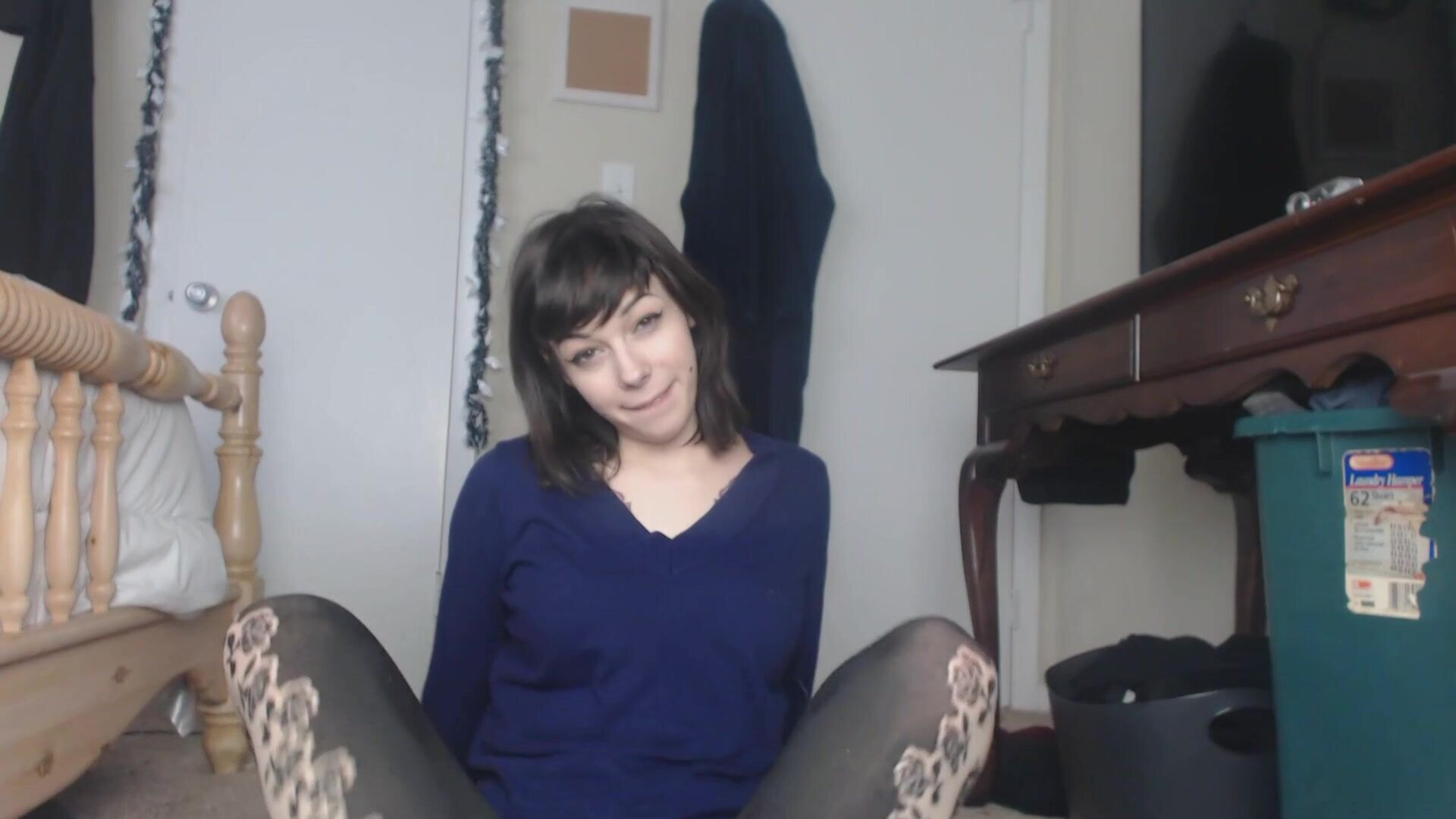 DamnedestCreature Pov Sleepover Pantyhose Feet Cum Play - solo - softcore - amateur