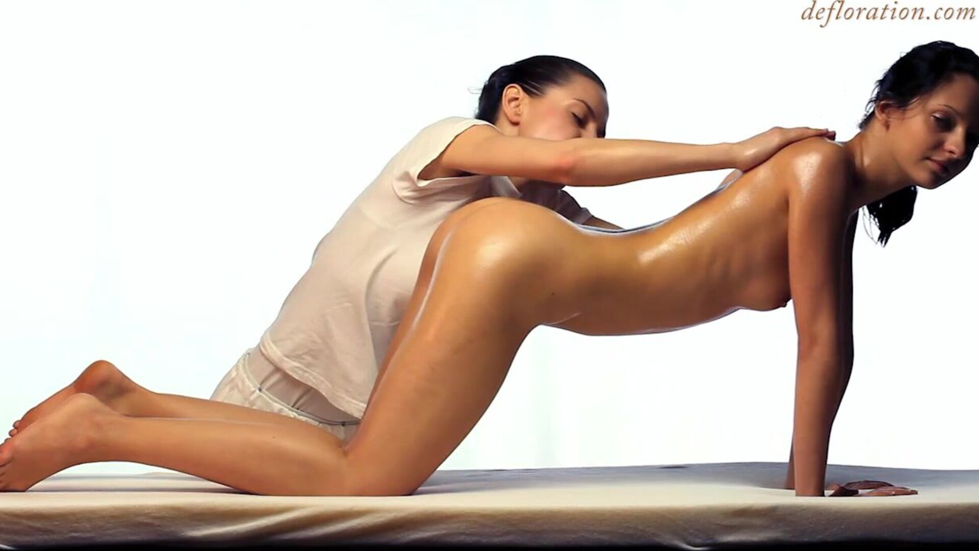Defloration Vera Virgin Massage 1 - massage - softcore - teen
