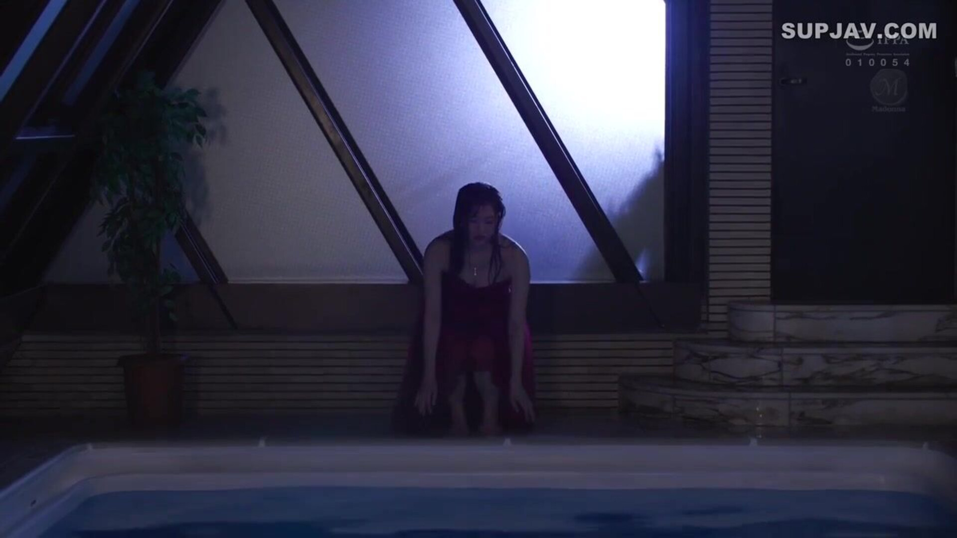 JUL 706 Nanase Iori A Lonely Ornamental Fish - babe