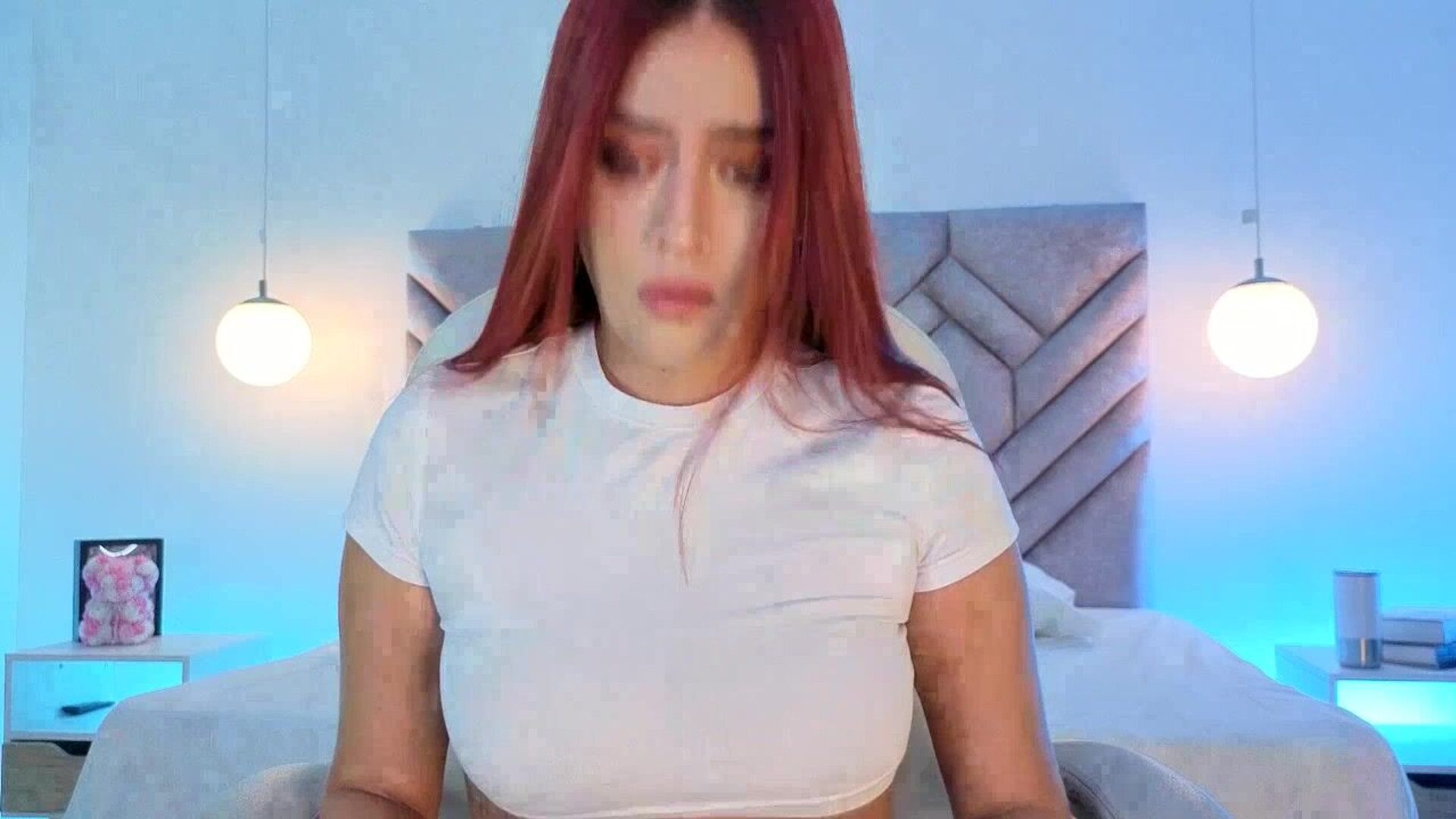 M1!4nC0r!30n3 2026 02 25 05 35 48 002 - webcam