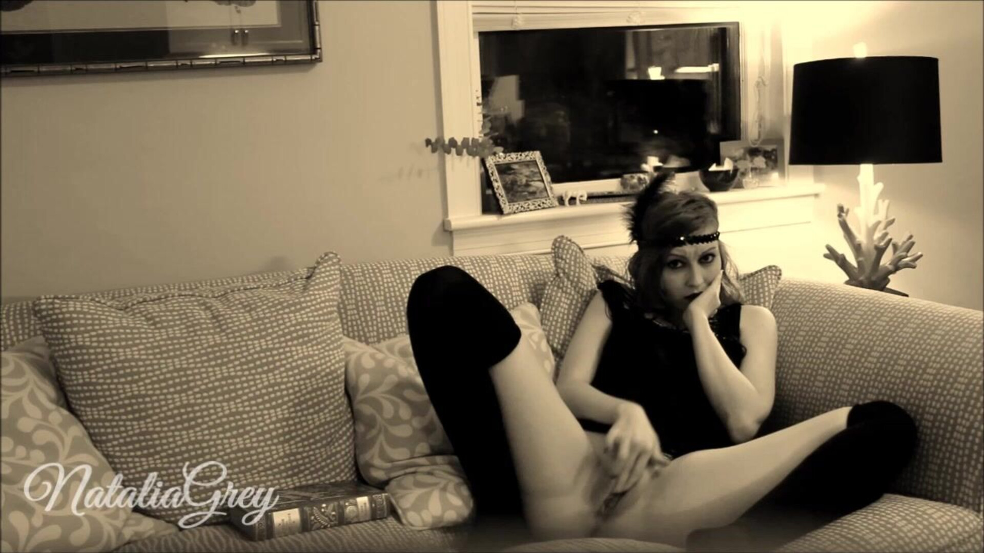 Natalia Grey Flapper - solo - masturbation - big tits