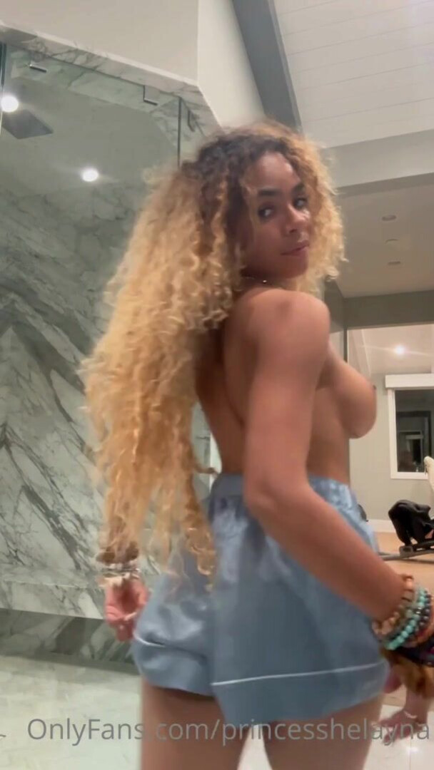 Princess Helayna - princess helayna - princess - helayna - helayna marie - marie - onlyfans - public - bigtits - big tits - big ass