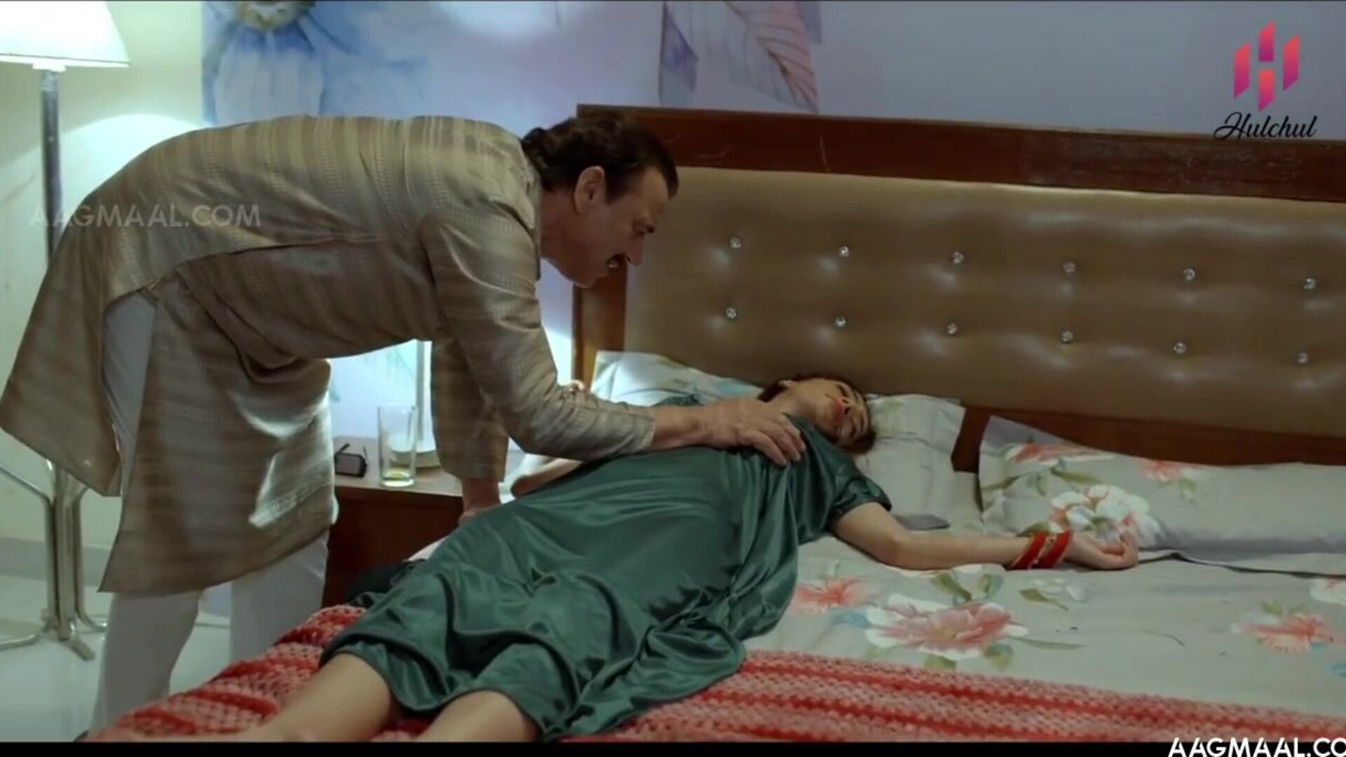 Sasura Season 01 Episode 04 (2023) HulChul Hindi Hot Web Series - priyagamre - leenasingh - sharonparmar - bhartijha - ayushibhowmick - prajaktajahagirdar - peehukanojiya - pihusharma - poojasinha - p