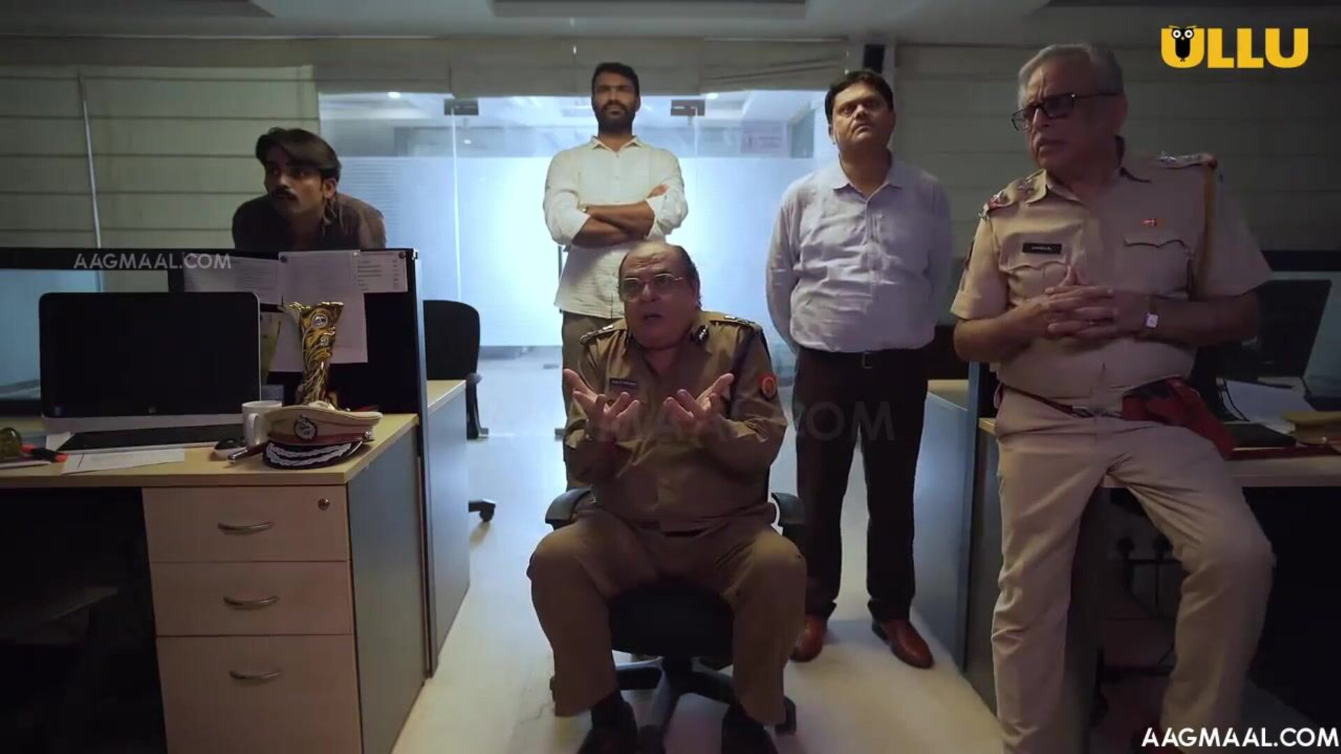 Sunny Winter Season 01 (2023) UllU Hindi Hot Web Series - sanandabanerjee - chandrimabanerjee - gargikhakhalary - priyagamre - bhartijha - leenasingh - prajaktajahagirdar - kairashehgal - sharonparmar - ayushibhowmick