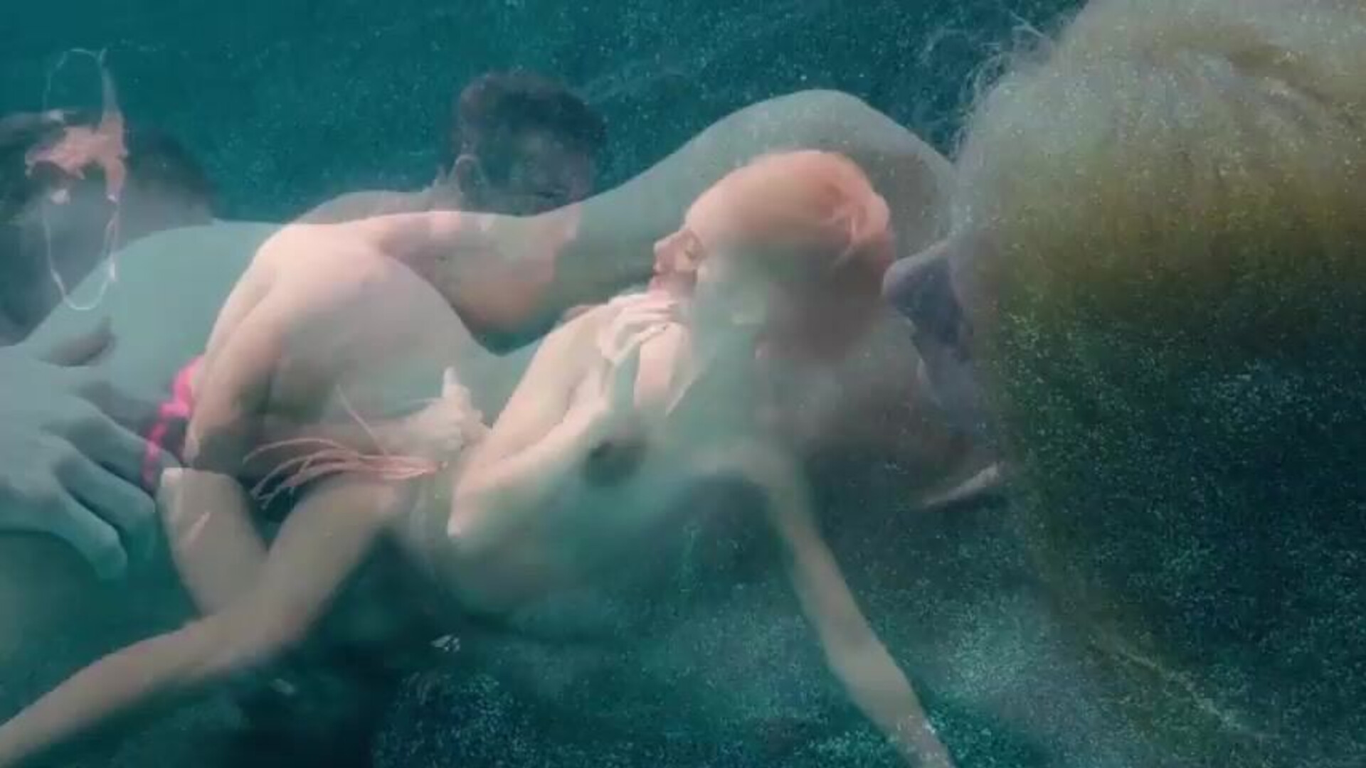 Swimming pool blow job - underwater - cumshot - swimming pool - underwater sex