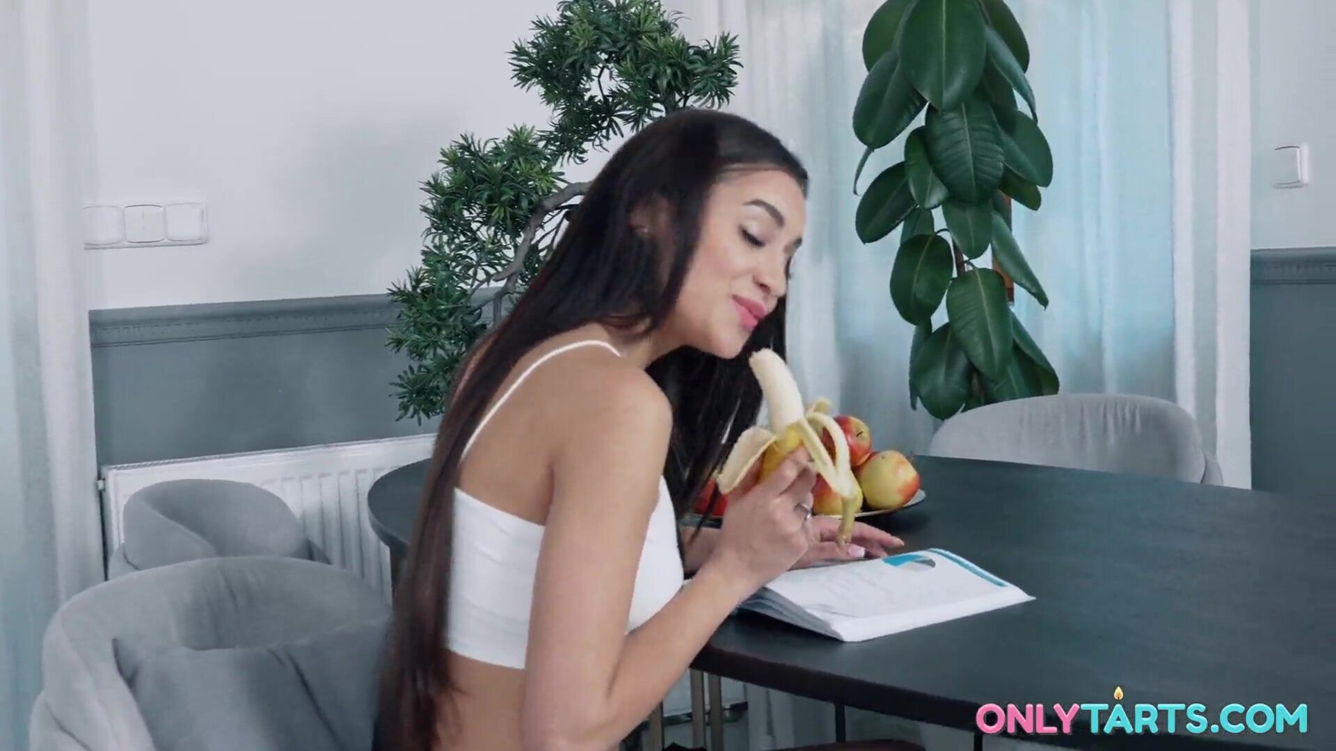 Vanessa Alessia Oops Moment 2 - milf - big ass - blowjob