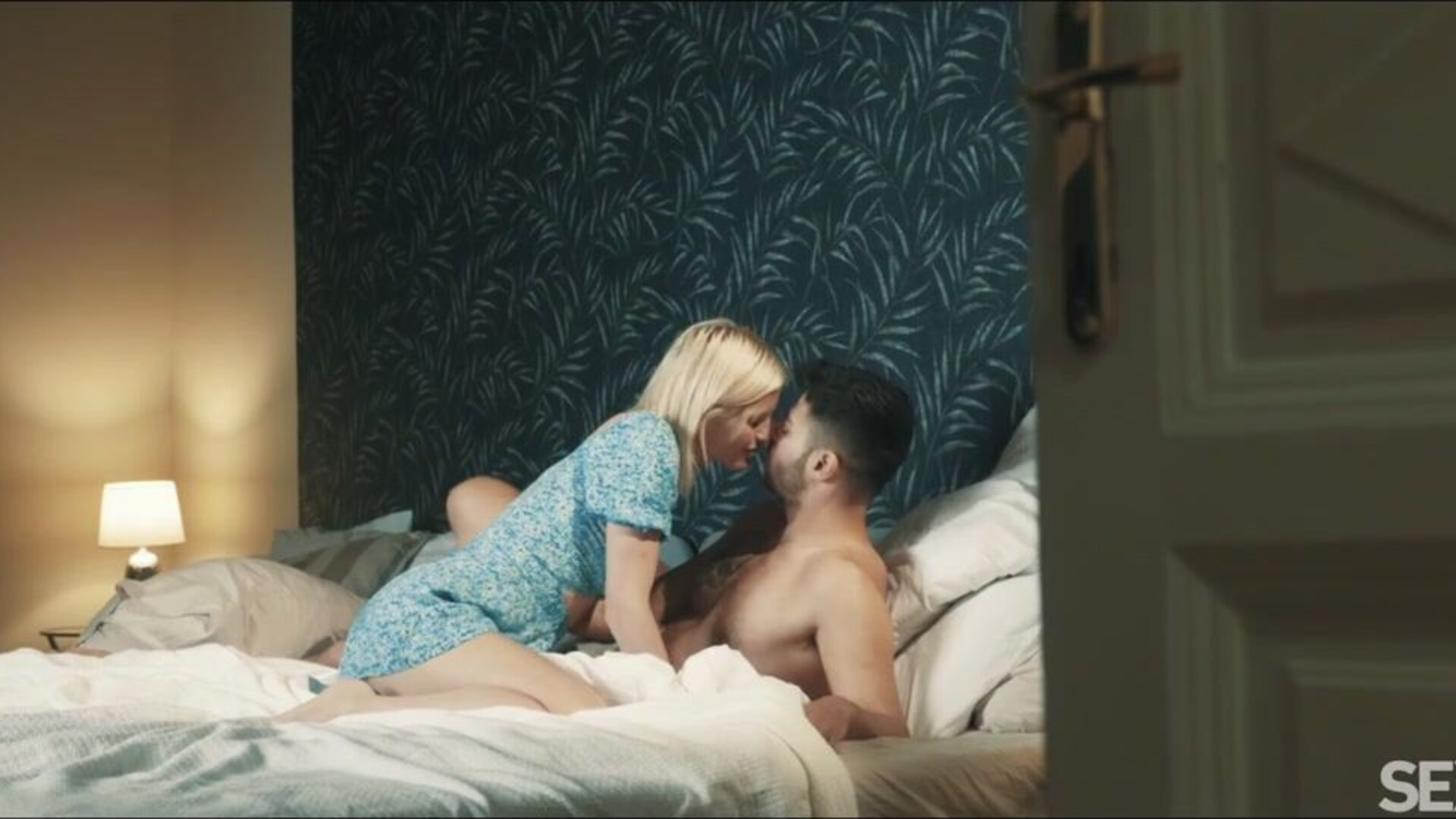 Zazie Skymm I Want To Go - teen - blowjob - blonde