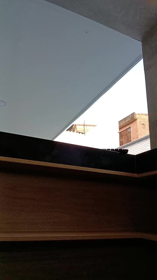 avawhiite 2025 12 26 15h09m52s - webcam