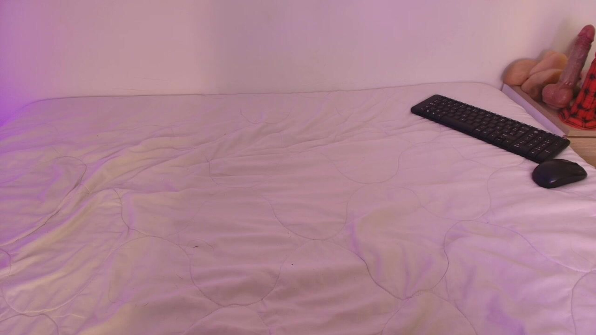 k177y!0v3 18 2026 01 31 01 47 21 068 - webcam
