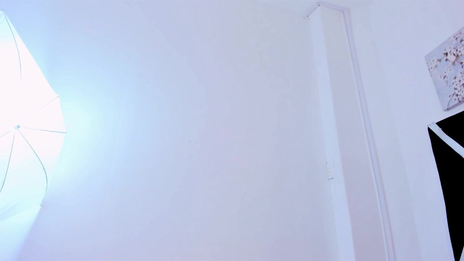 laramurphy 2026 01 24 19 26 42 936 - webcam