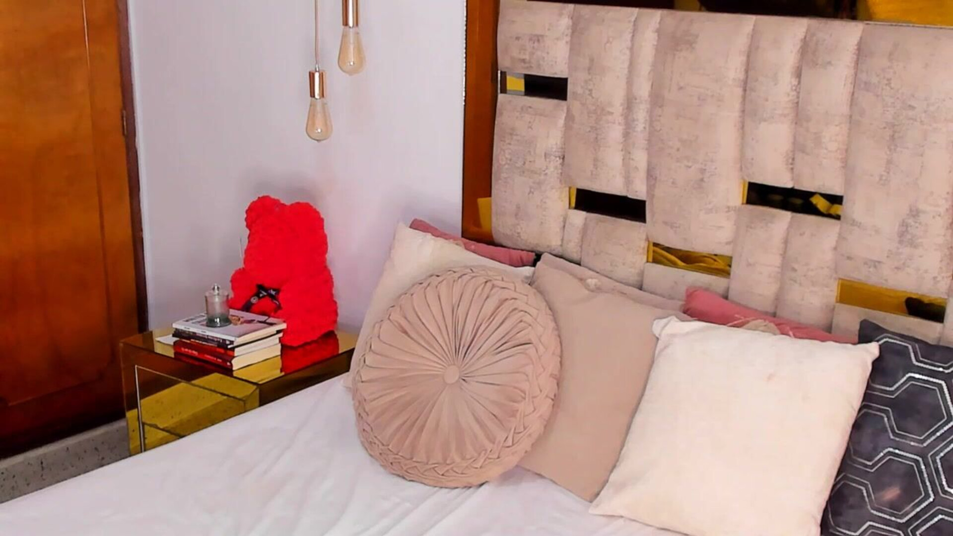 laurenrosee 2026 01 08 09h56m40s - webcam