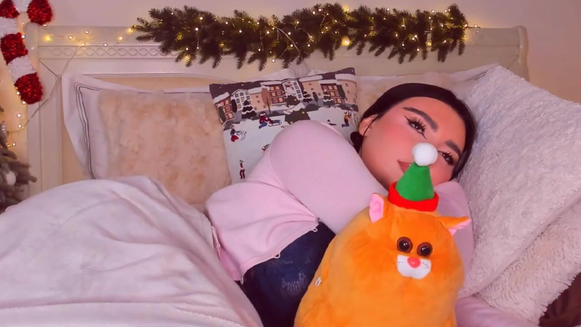 mary harris 2025 12 27 21h33m25s - webcam