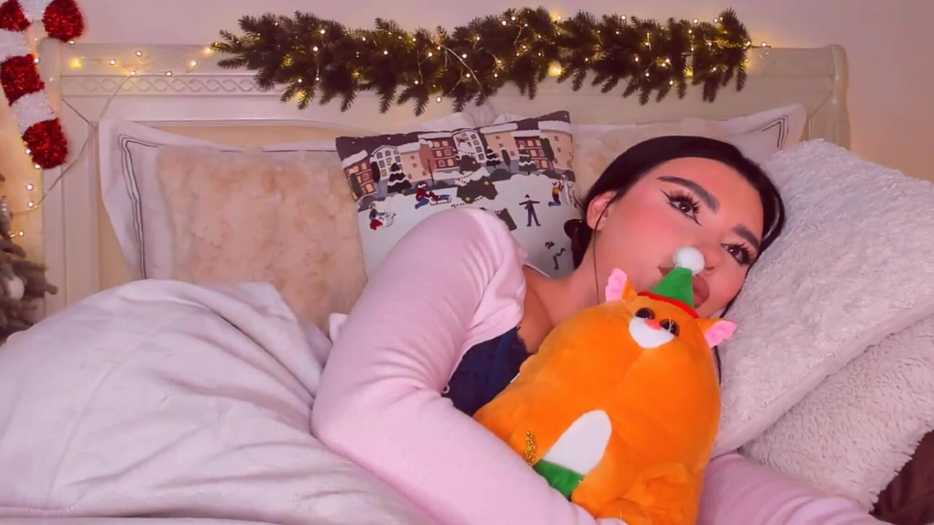mary harris 2025 12 27 21h33m25s - webcam