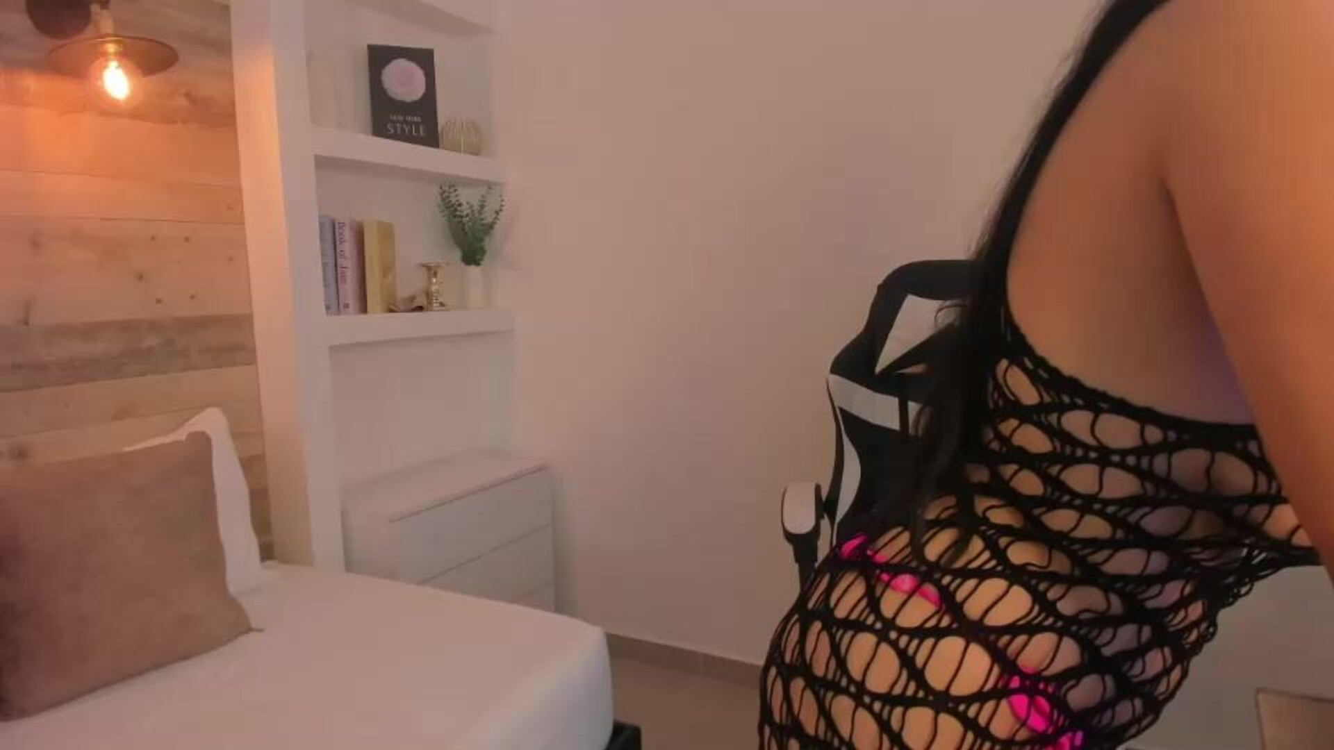orihime bunny 2025 12 15 07h37m49s - webcam
