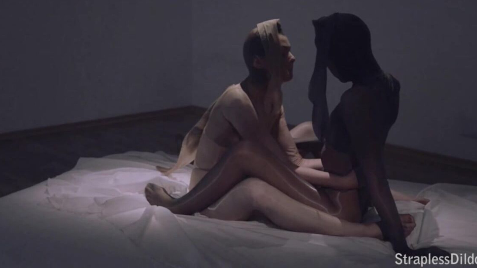 67. Anonymous Sex in Nylon from Head to Toe Jane, Rossy Bush - straplezz