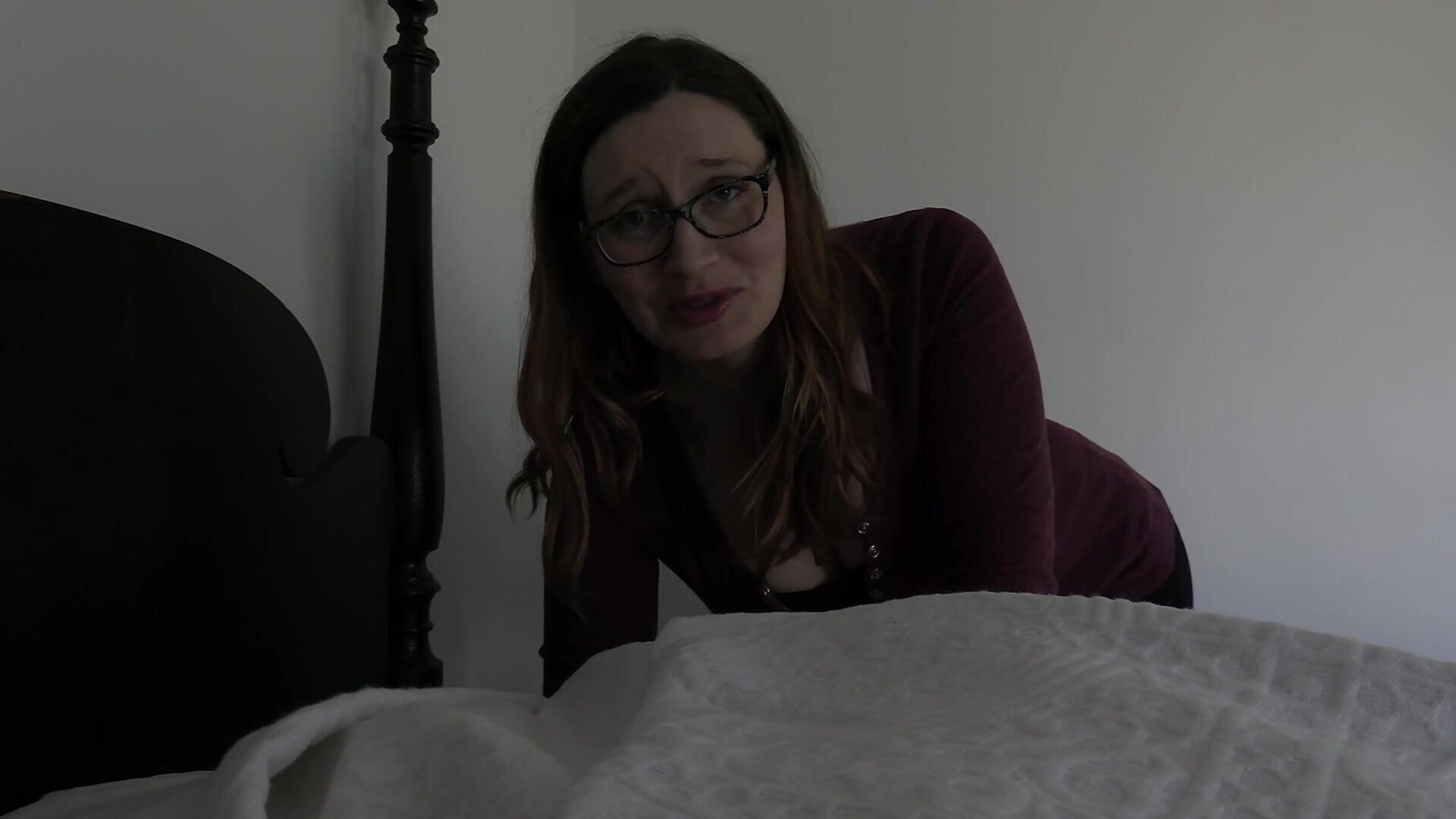Bettie Bondage I Dream Of Mommy - hardcore - handjob