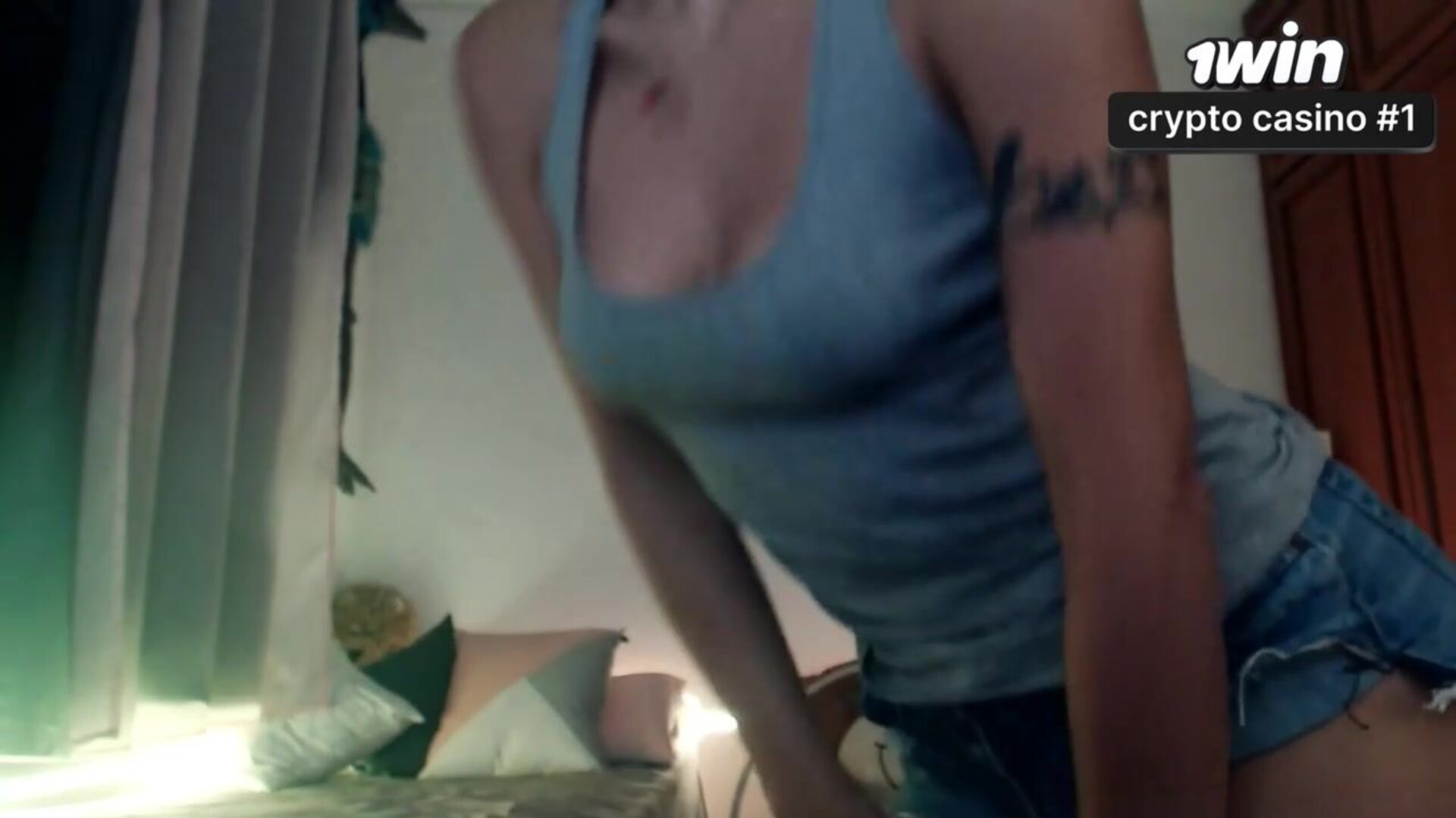 Controla a tua punheta com a minha bunda em português o melhor pornô JOI! - ass - brasileiras - bater uma - brazilian joi - joi brasil - latina - popular entre as mulheres - porno hd - big ass brazilian - jean shorts
